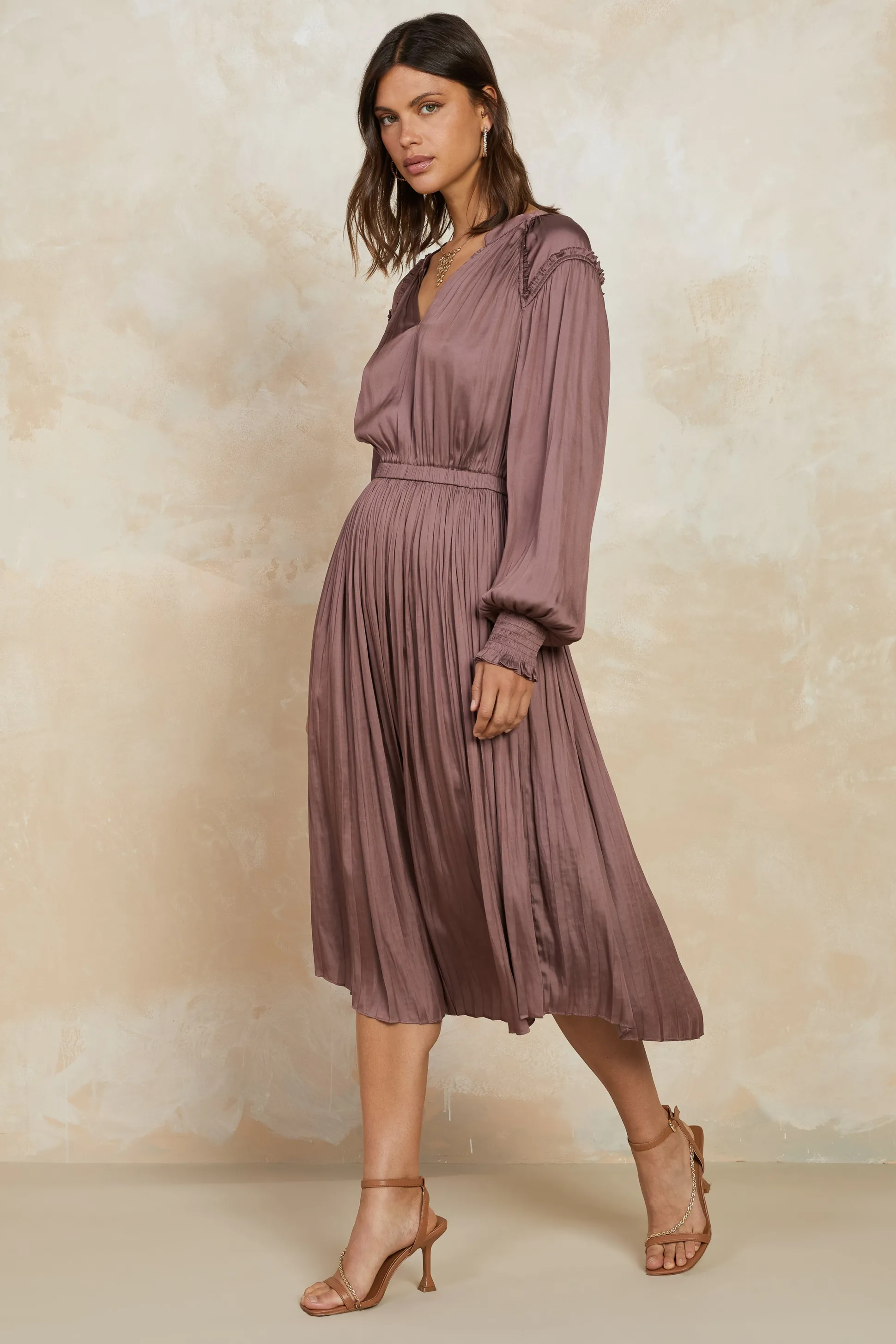 Smocked Cuff Midi Dress<Current Air New
