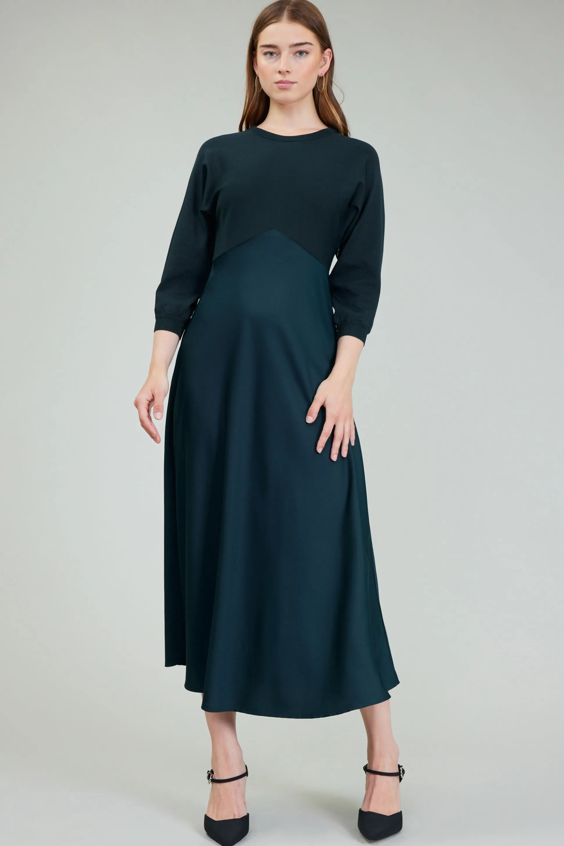 Vienna Knit Midi Dress<Current Air Fashion