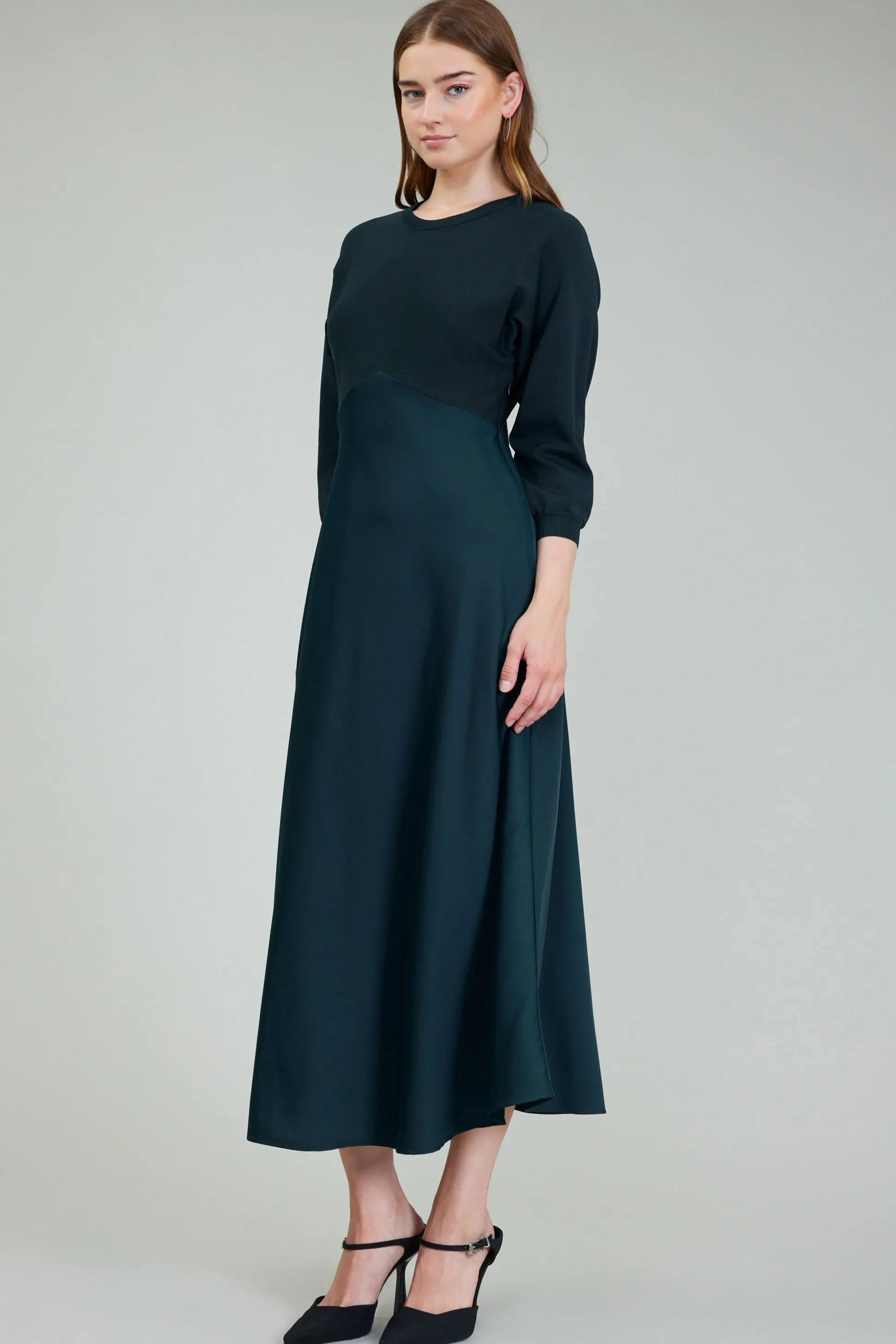 Vienna Knit Midi Dress<Current Air Fashion