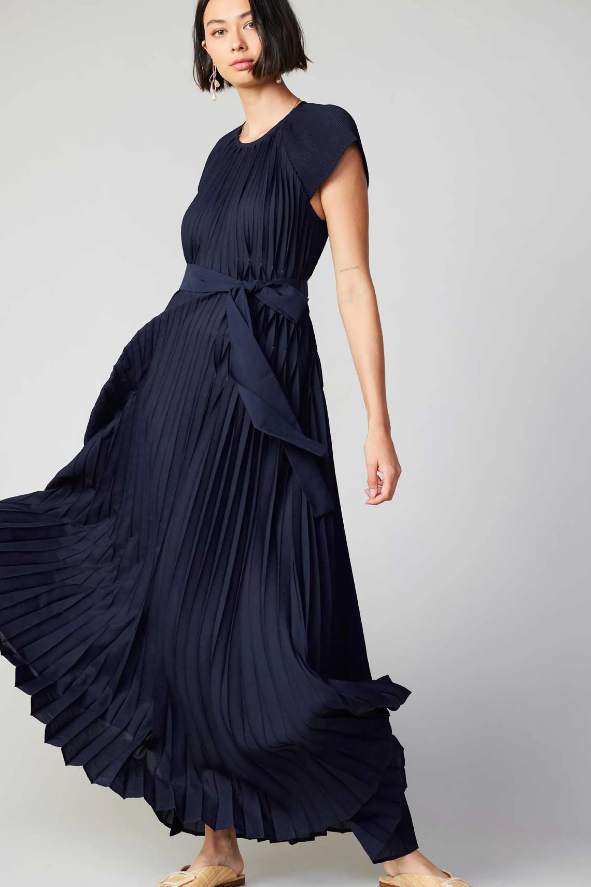 Mona Pleated Maxi Dress<Current Air Discount