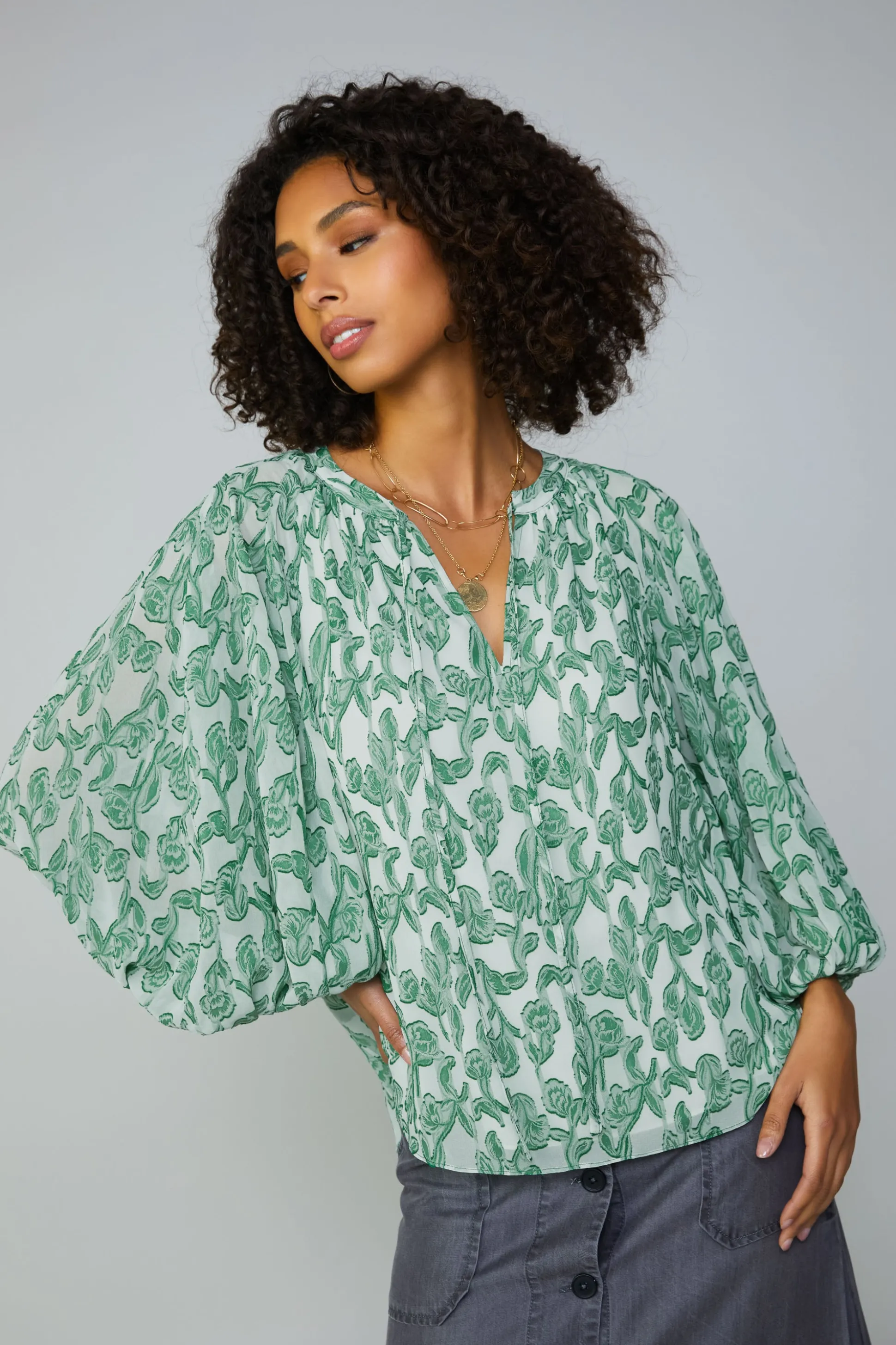 Botanical Jacquard Raglan Blouse<Current Air New