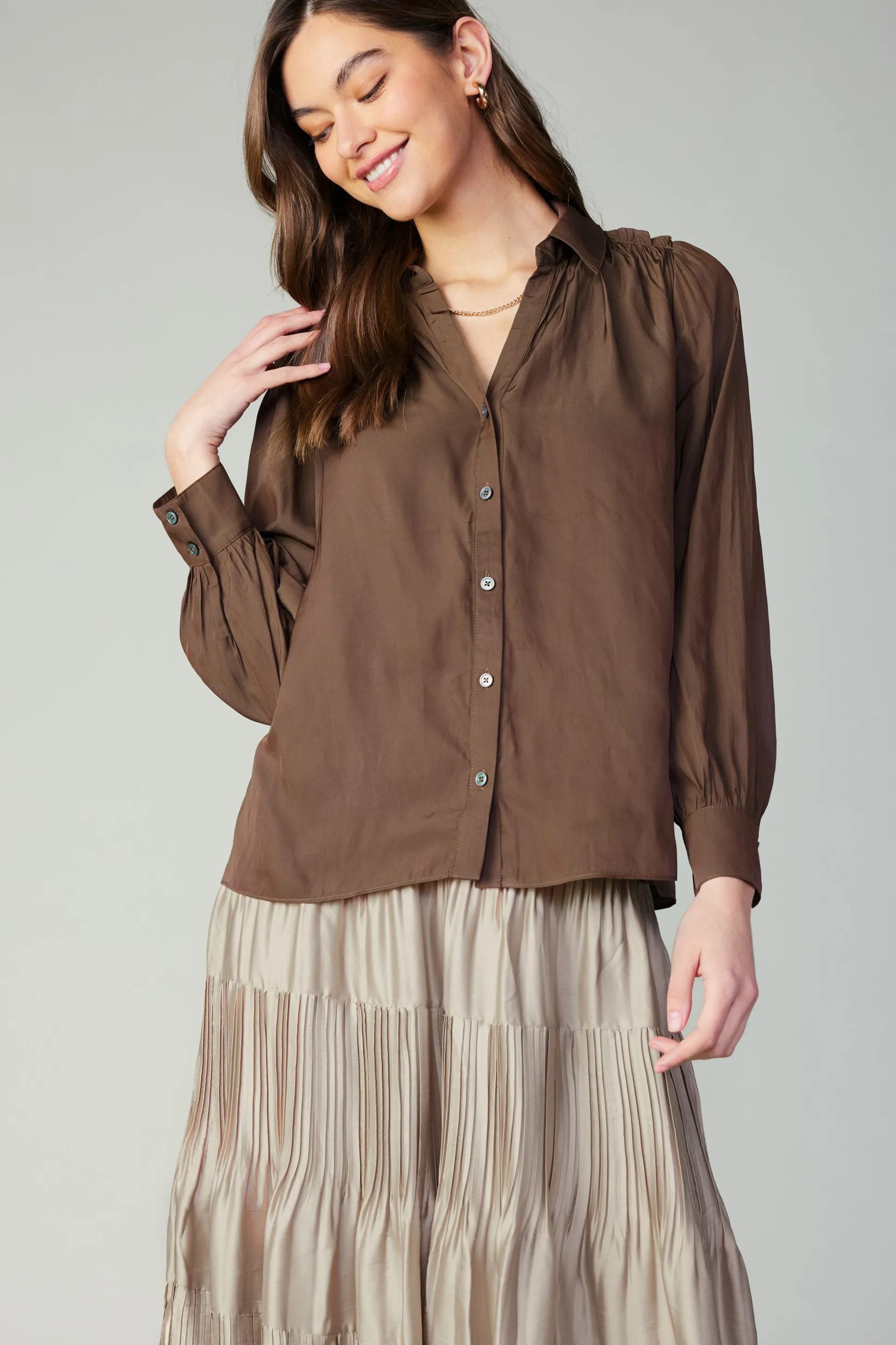 Split Neck Buttoned Shirt<Current Air Discount
