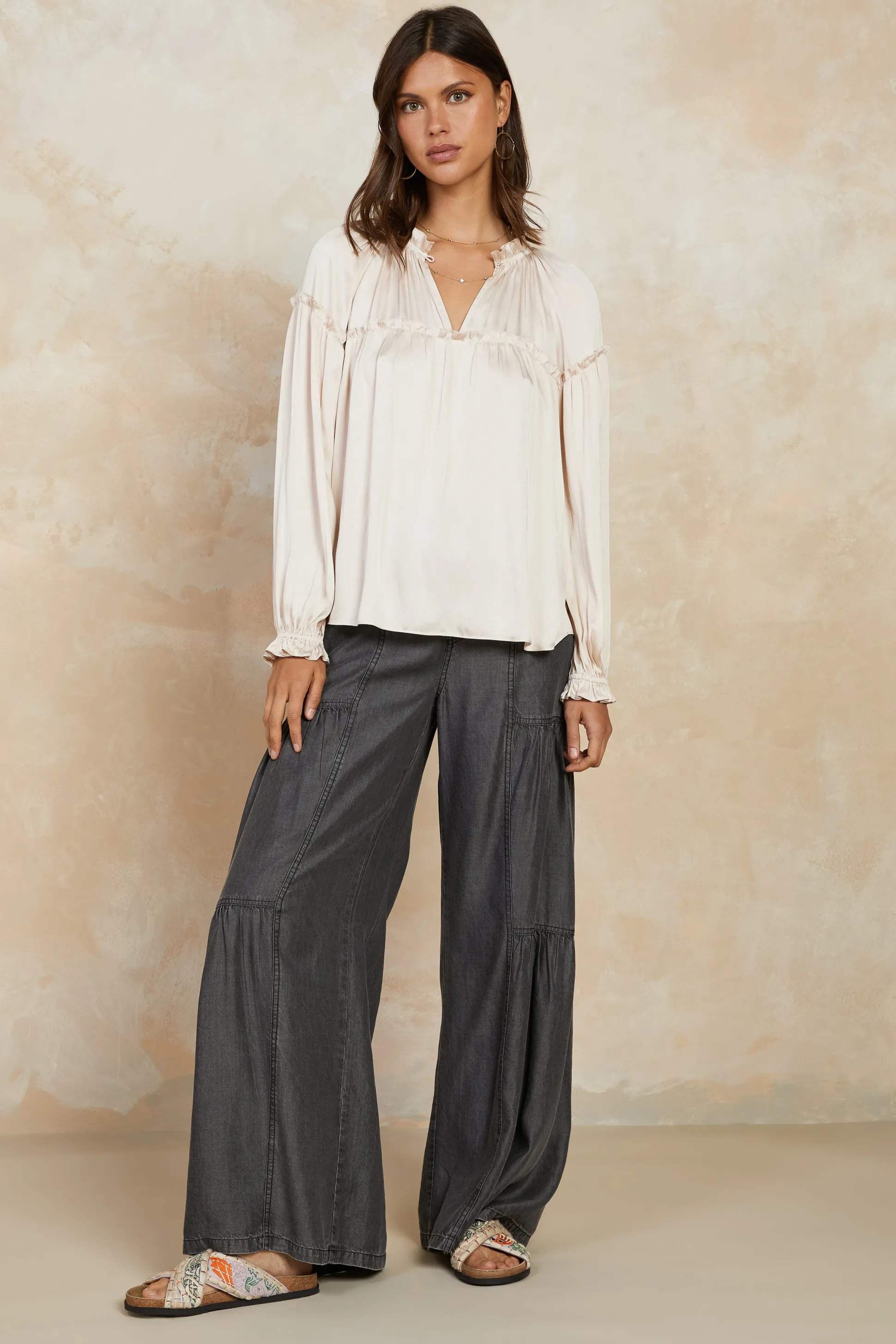 Picot Ruffled Blouse<Current Air Best