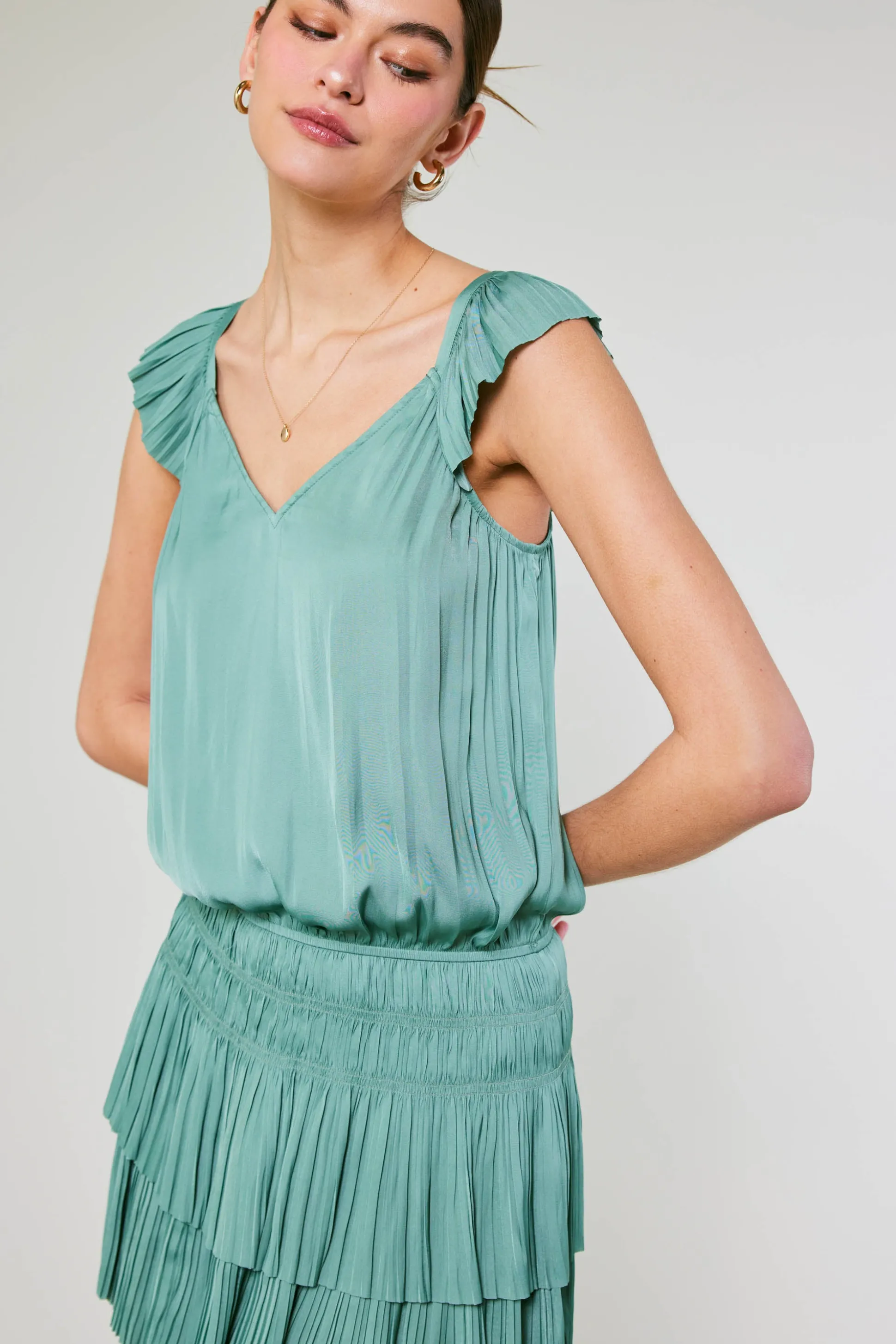 Sweetheart Smocked Mini Dress<Current Air Sale