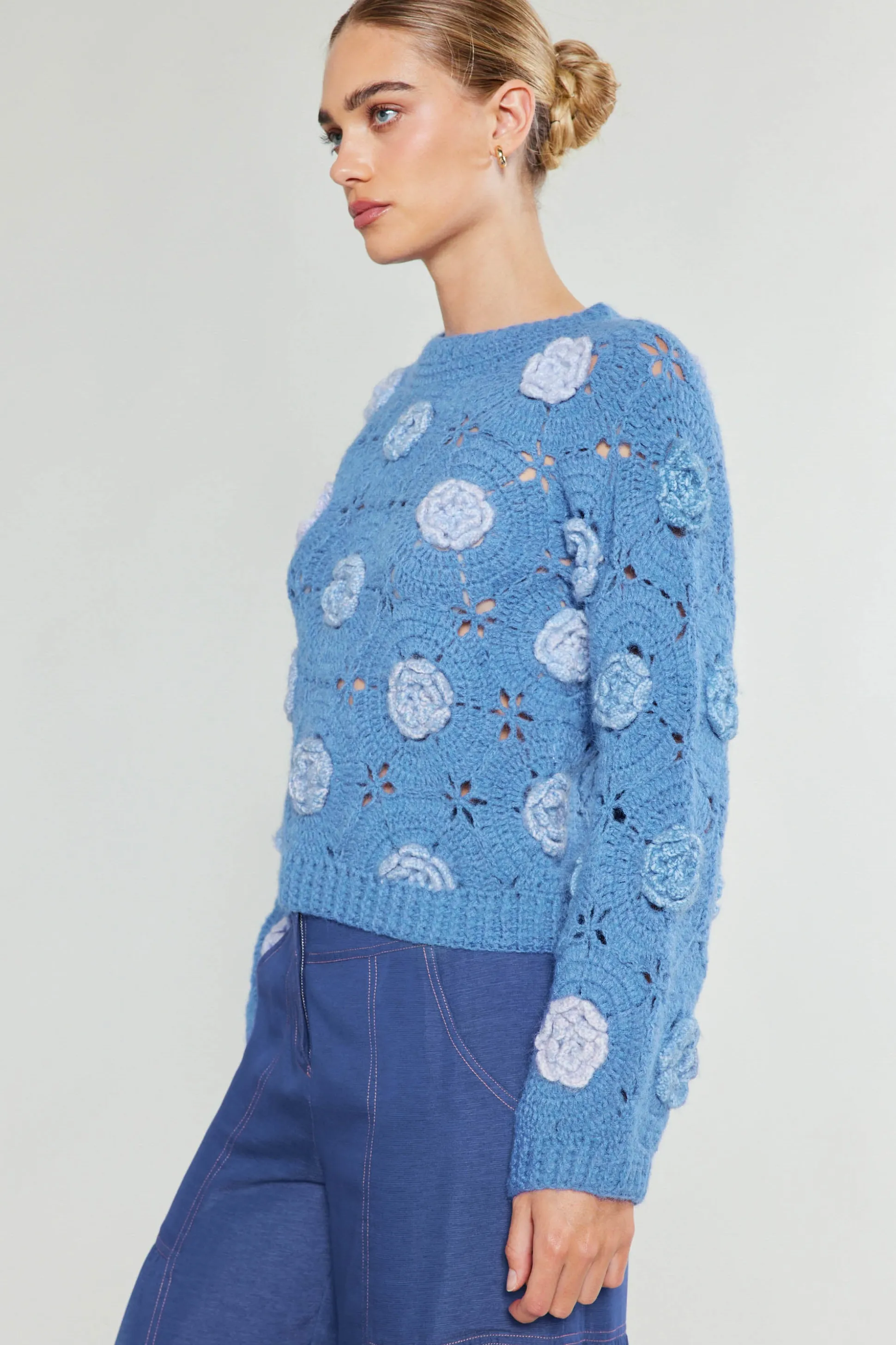 3D Floral Crochet Sweater<Current Air Discount