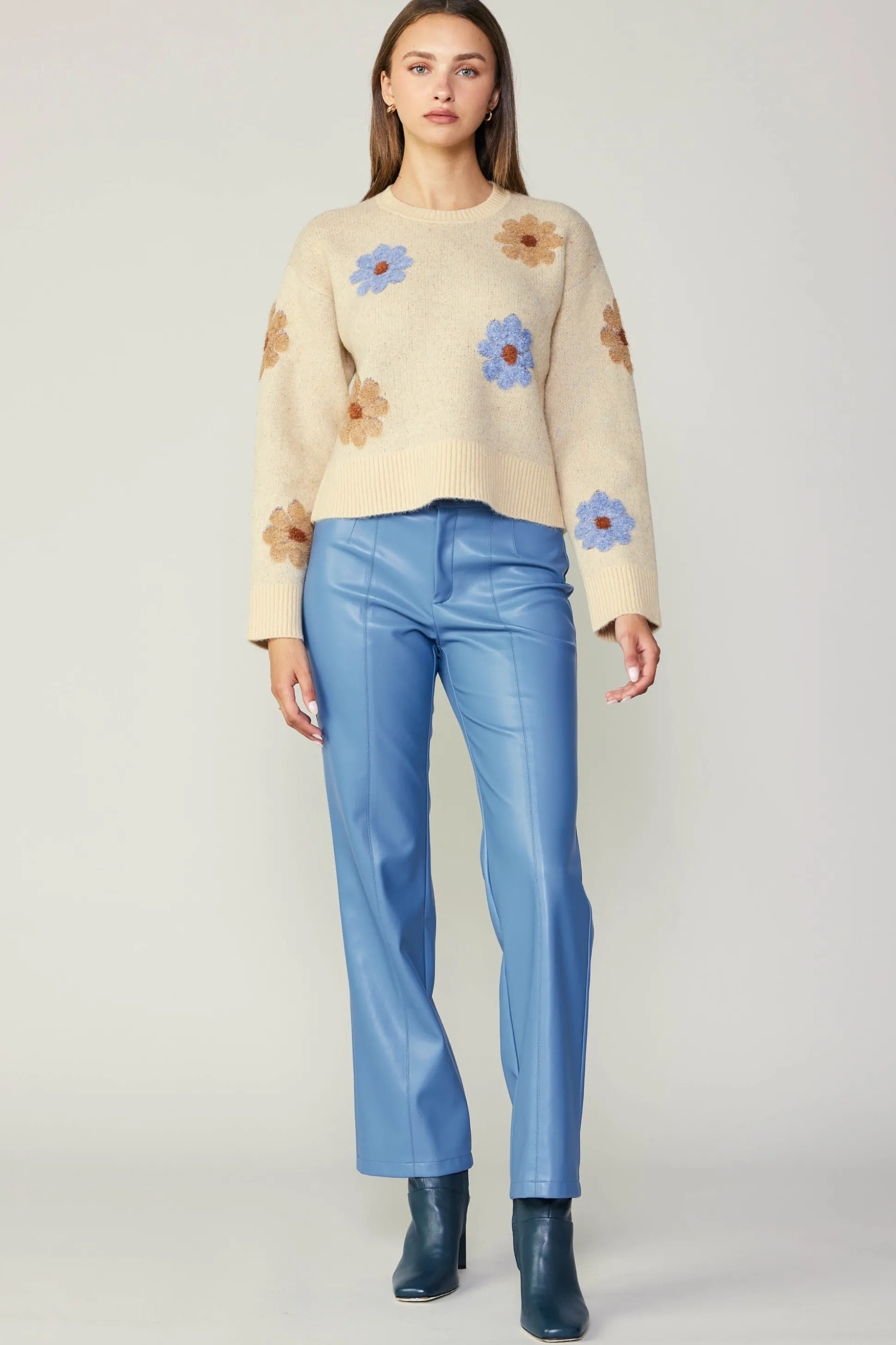 Daisy Embroidered Sweater<Current Air Hot