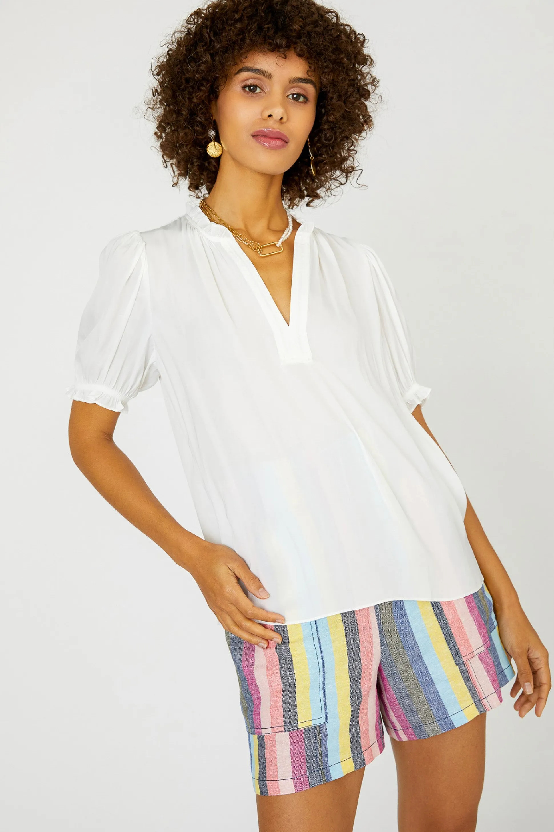 Camelia Ruffled Blouse<Current Air Online