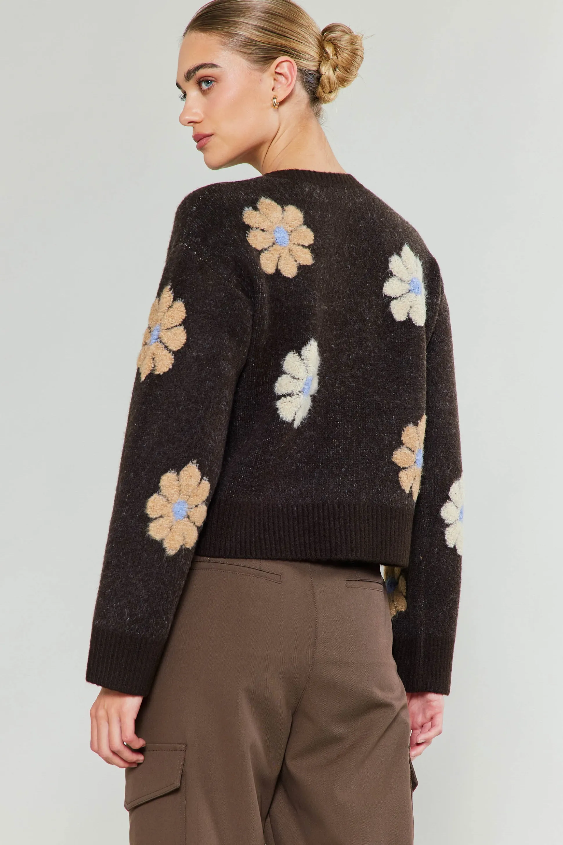 Daisy Embroidered Sweater<Current Air Online