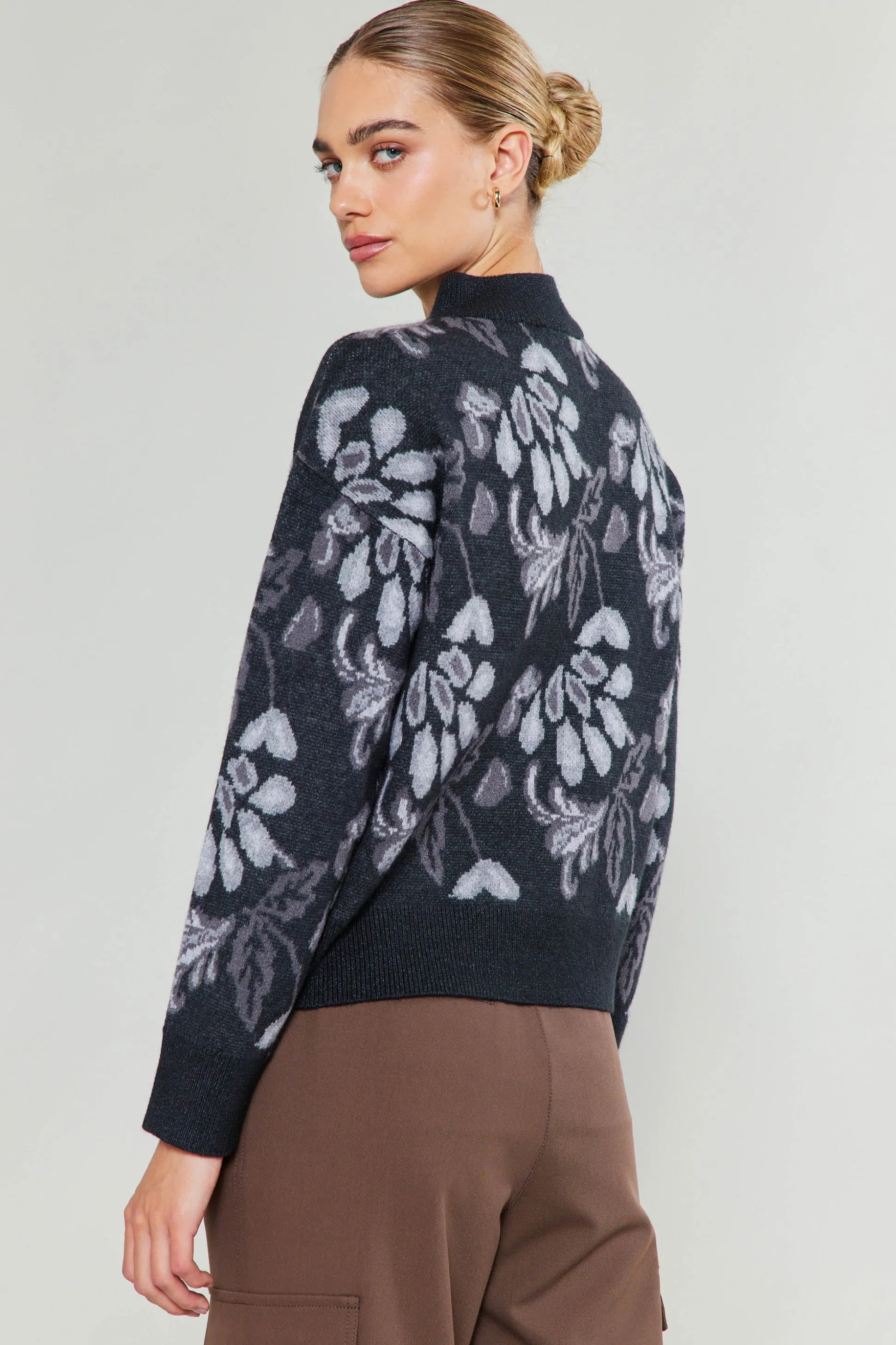 Floral Jacquard Sweater<Current Air Hot