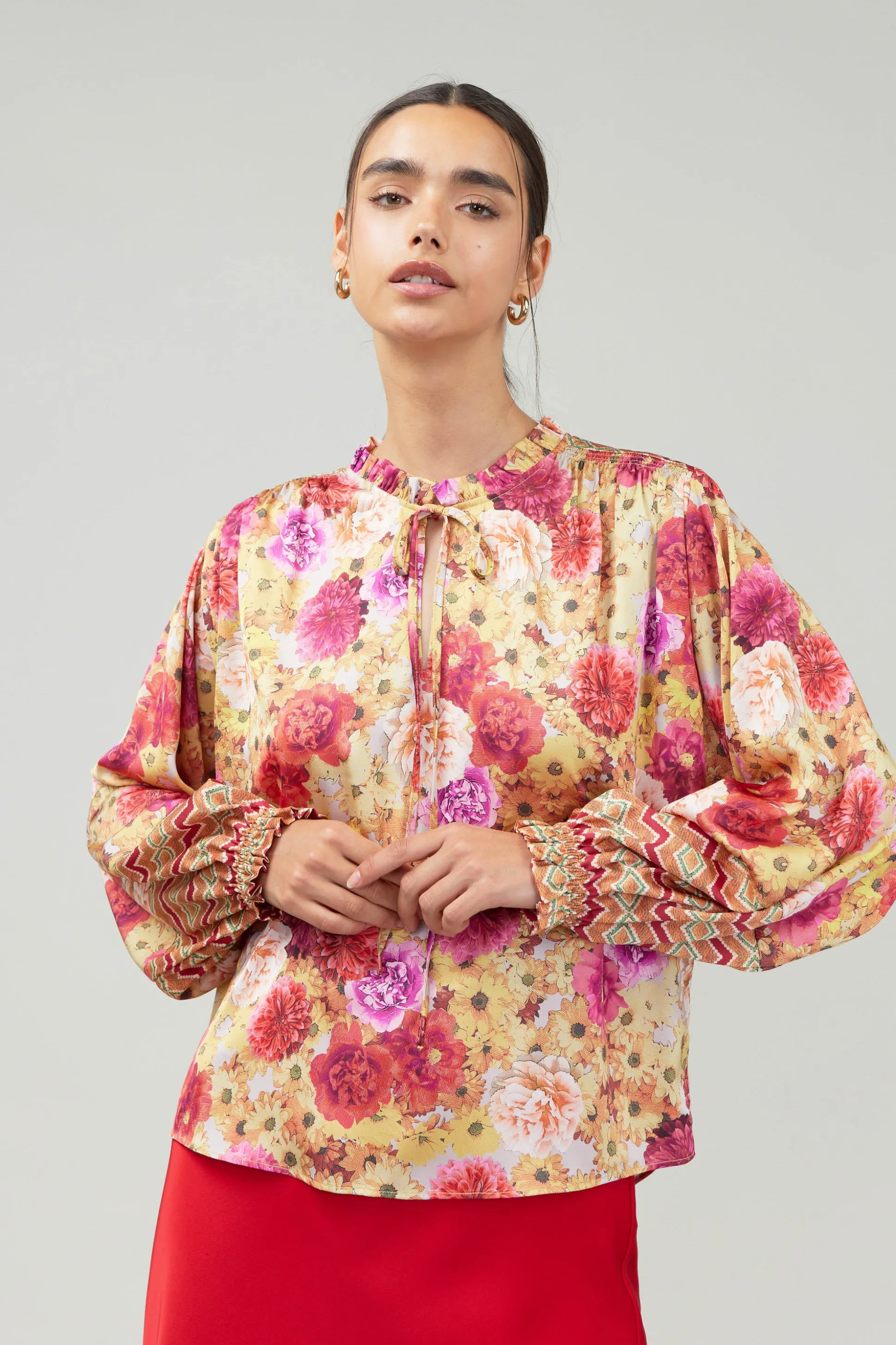 Rosette Patterned Blouse<Current Air Clearance