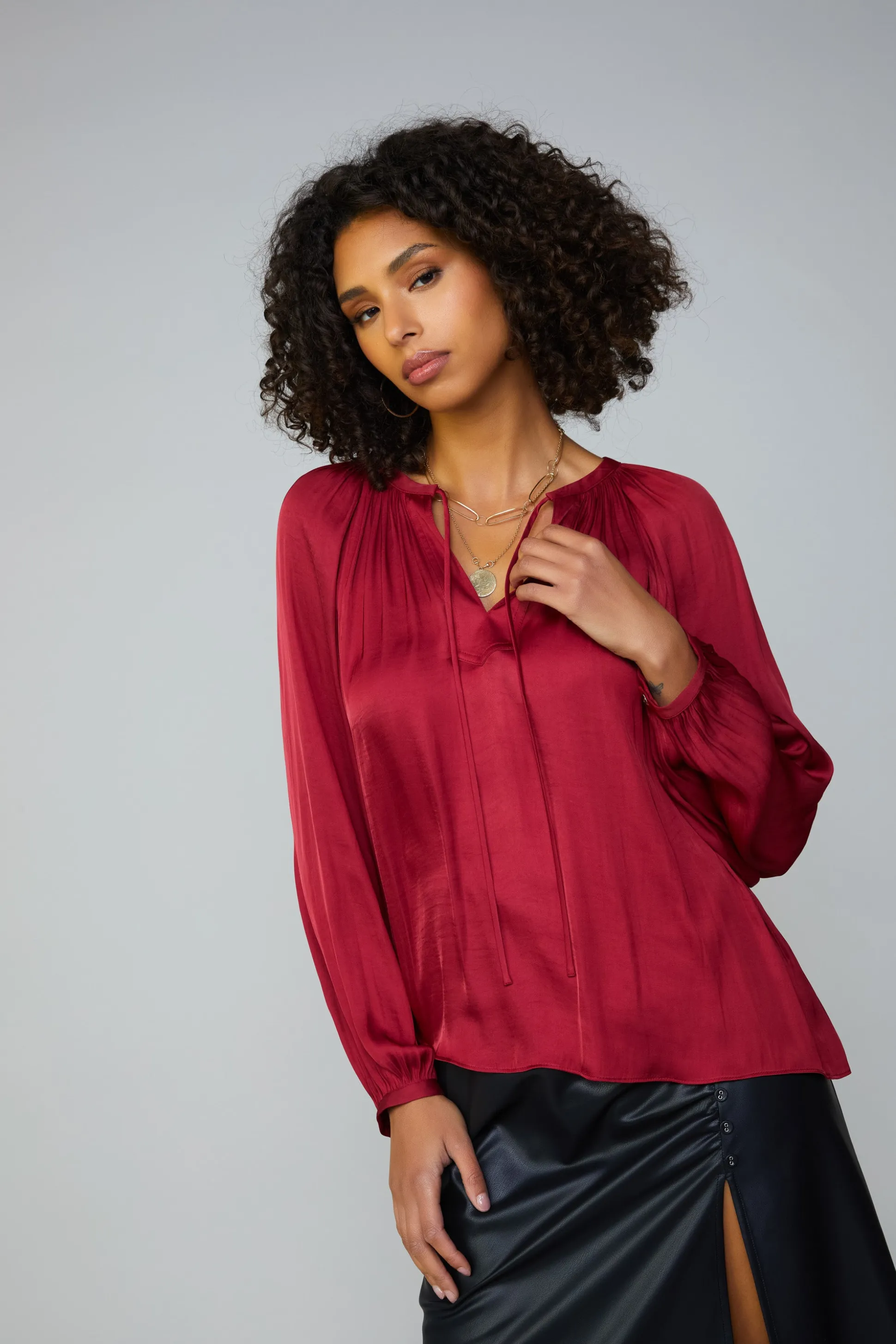 Gathered Splitneck Blouse<Current Air Best