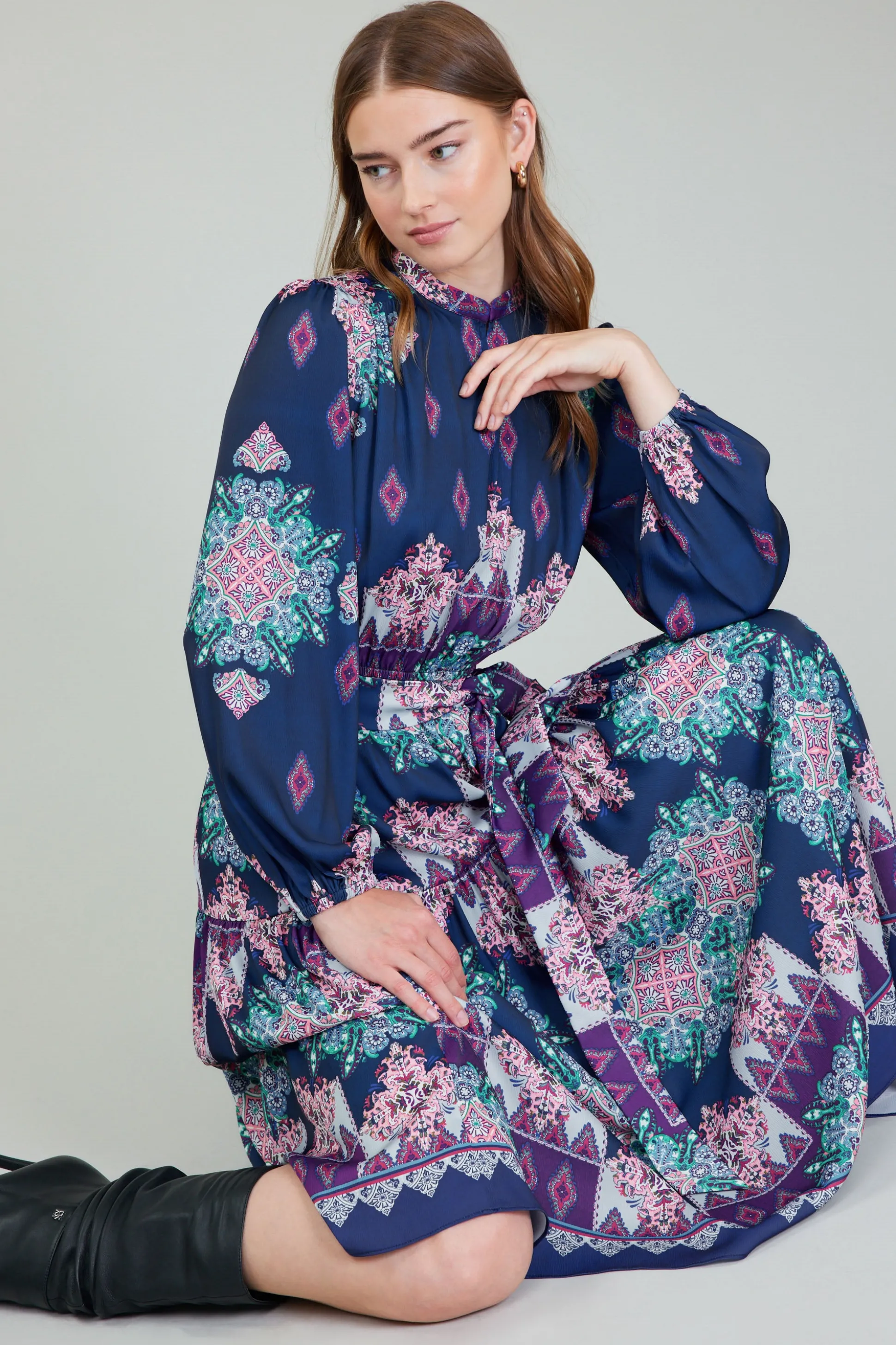 Ornate Border Printed Midi Dress<Current Air Clearance