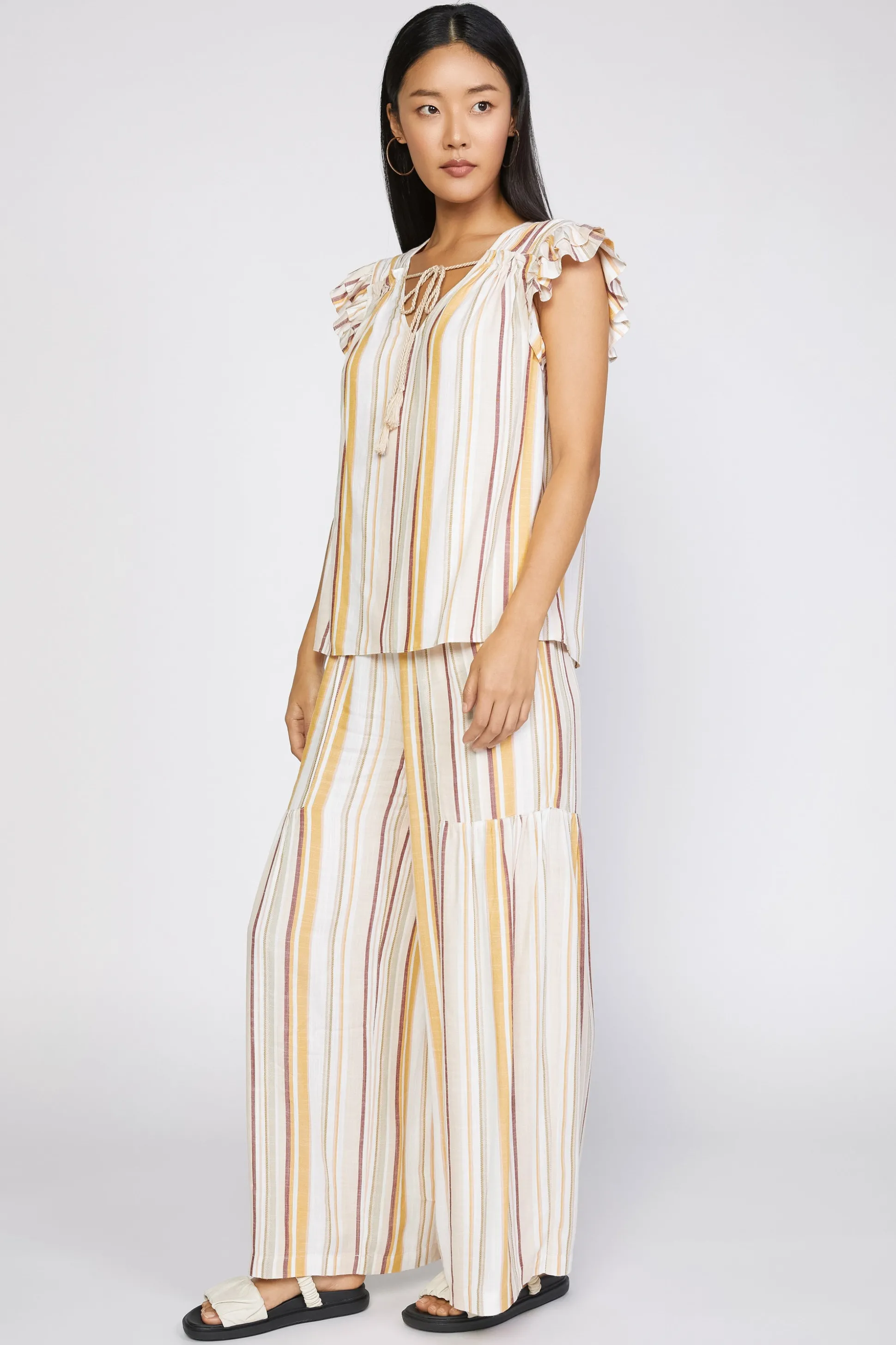 Striped Flutter Sleeve Top<Current Air Hot