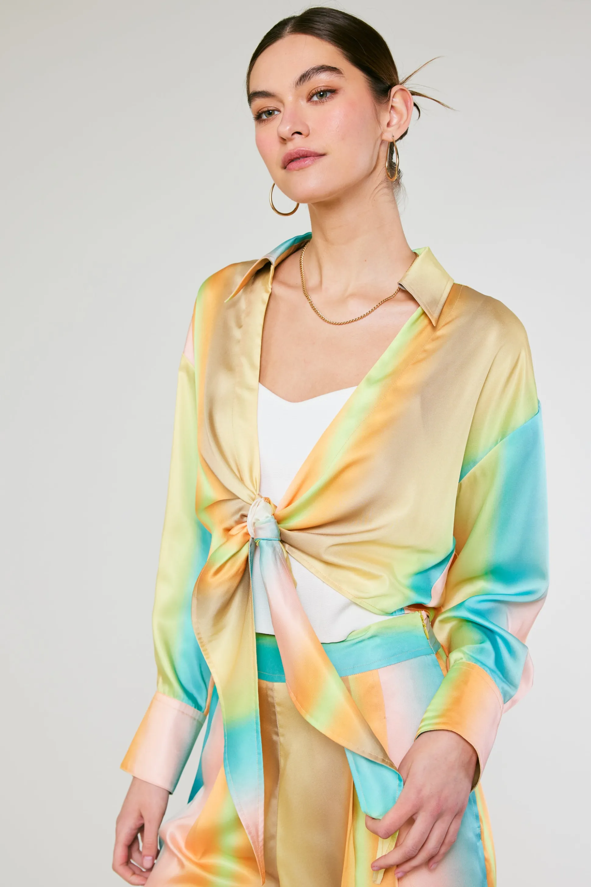 Prismatic Gradient Front Tie Shirt<Current Air Best