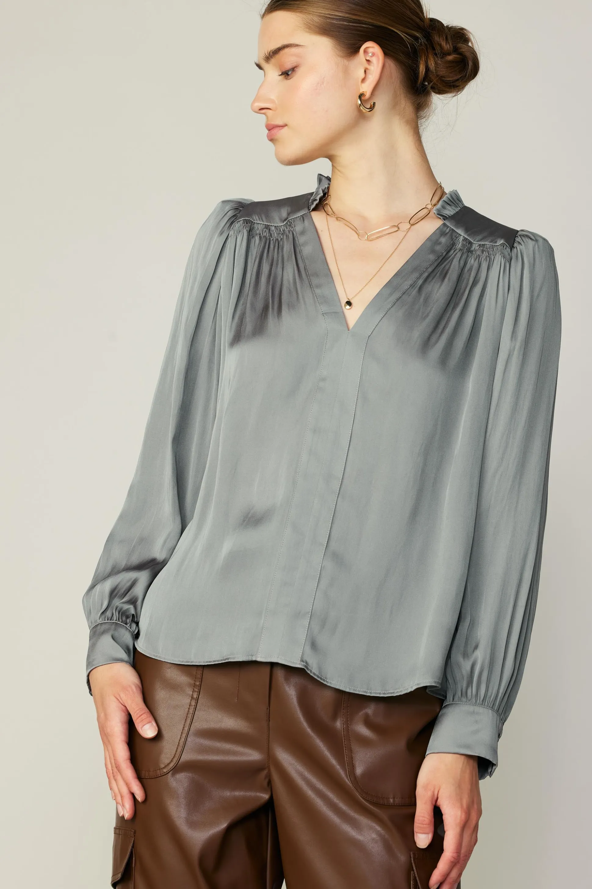 Smocked Shoulder Cuffed Blouse<Current Air New
