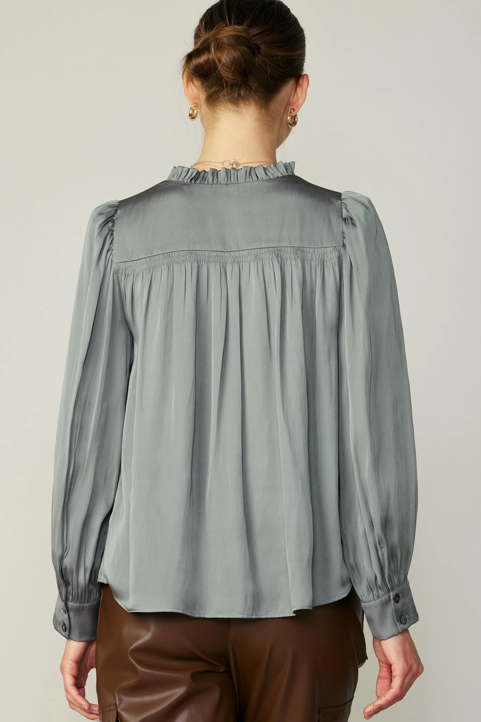 Smocked Shoulder Cuffed Blouse<Current Air New