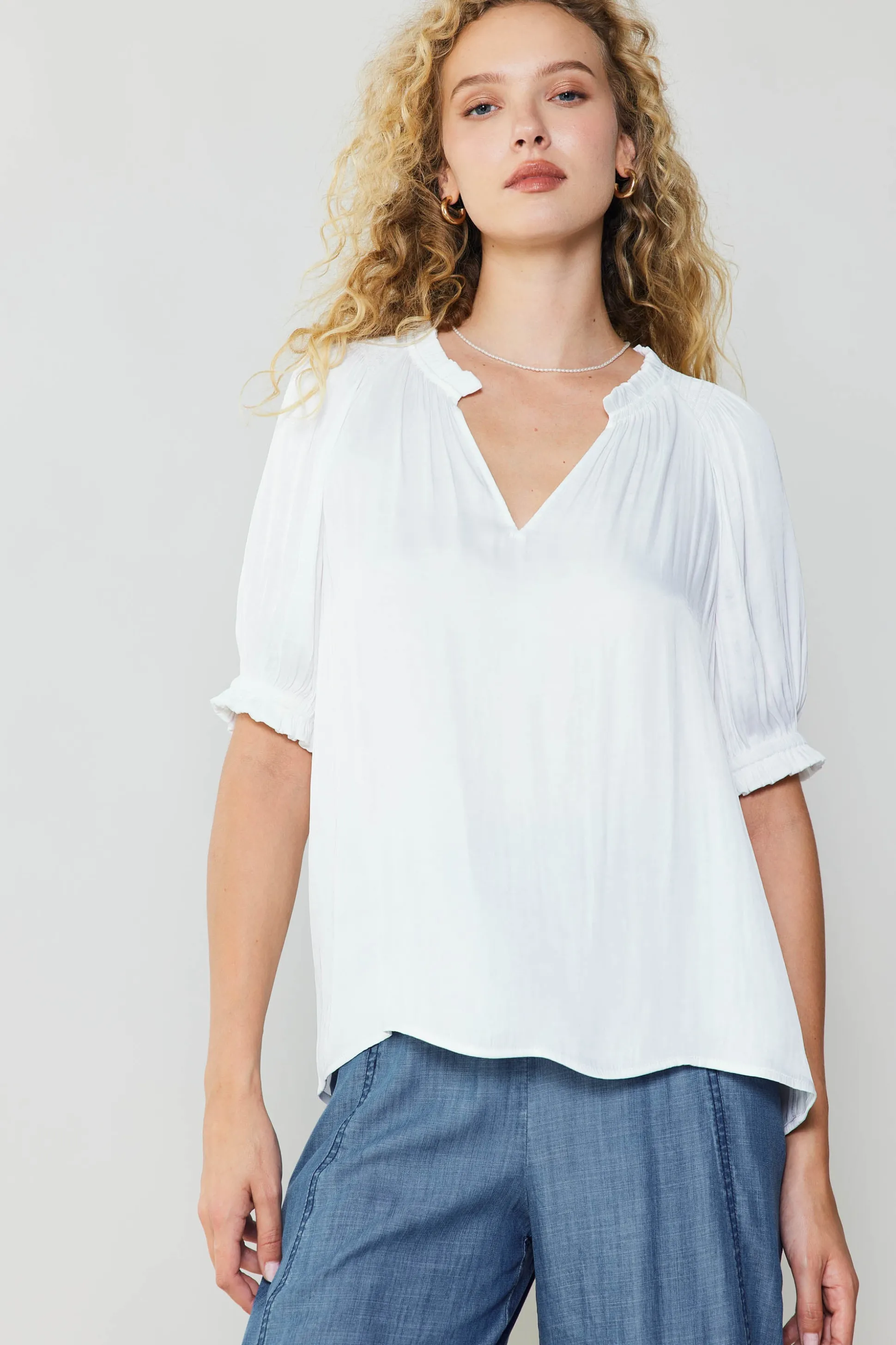 Ruffled Cuff Blouse<Current Air Hot