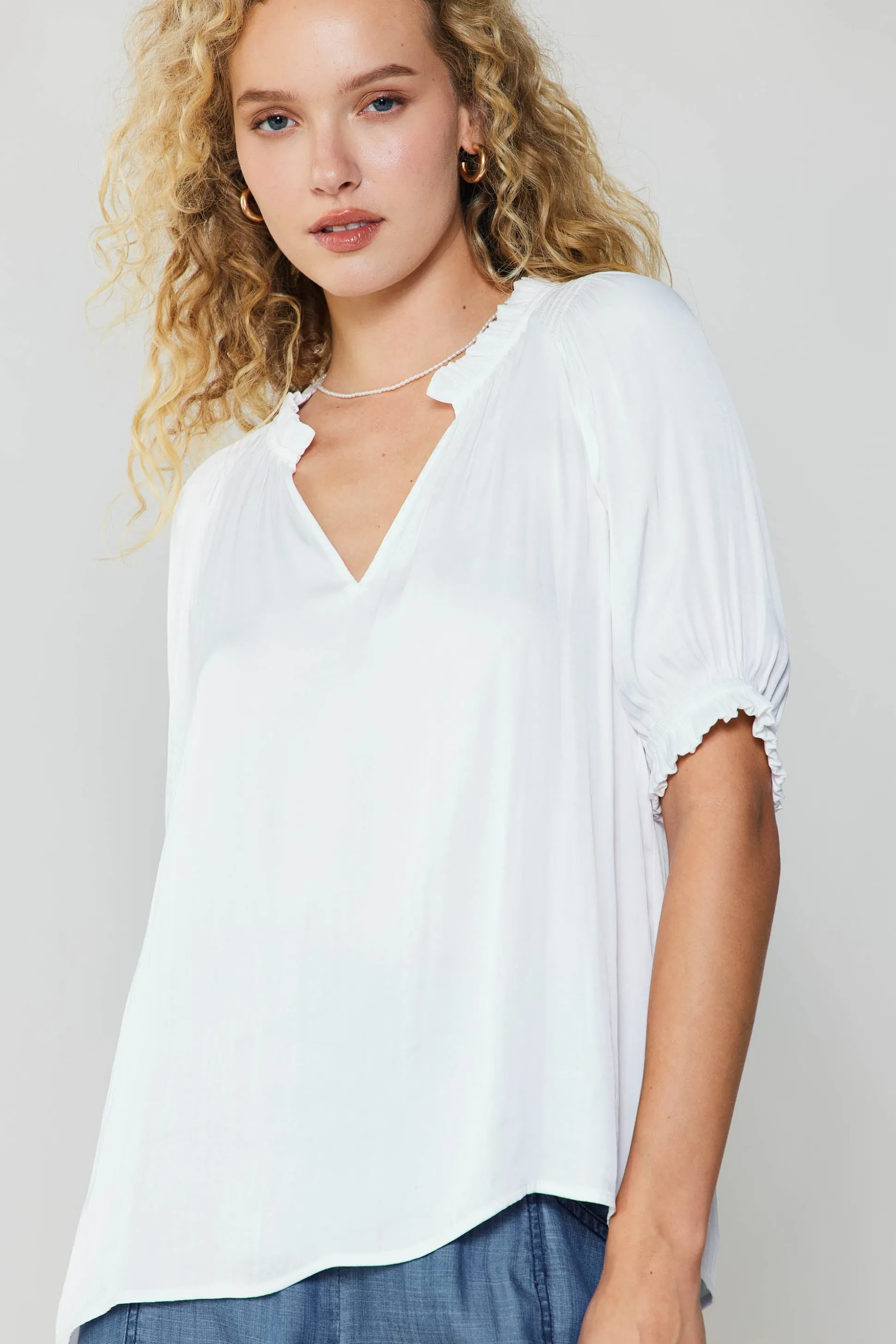 Ruffled Cuff Blouse<Current Air Hot