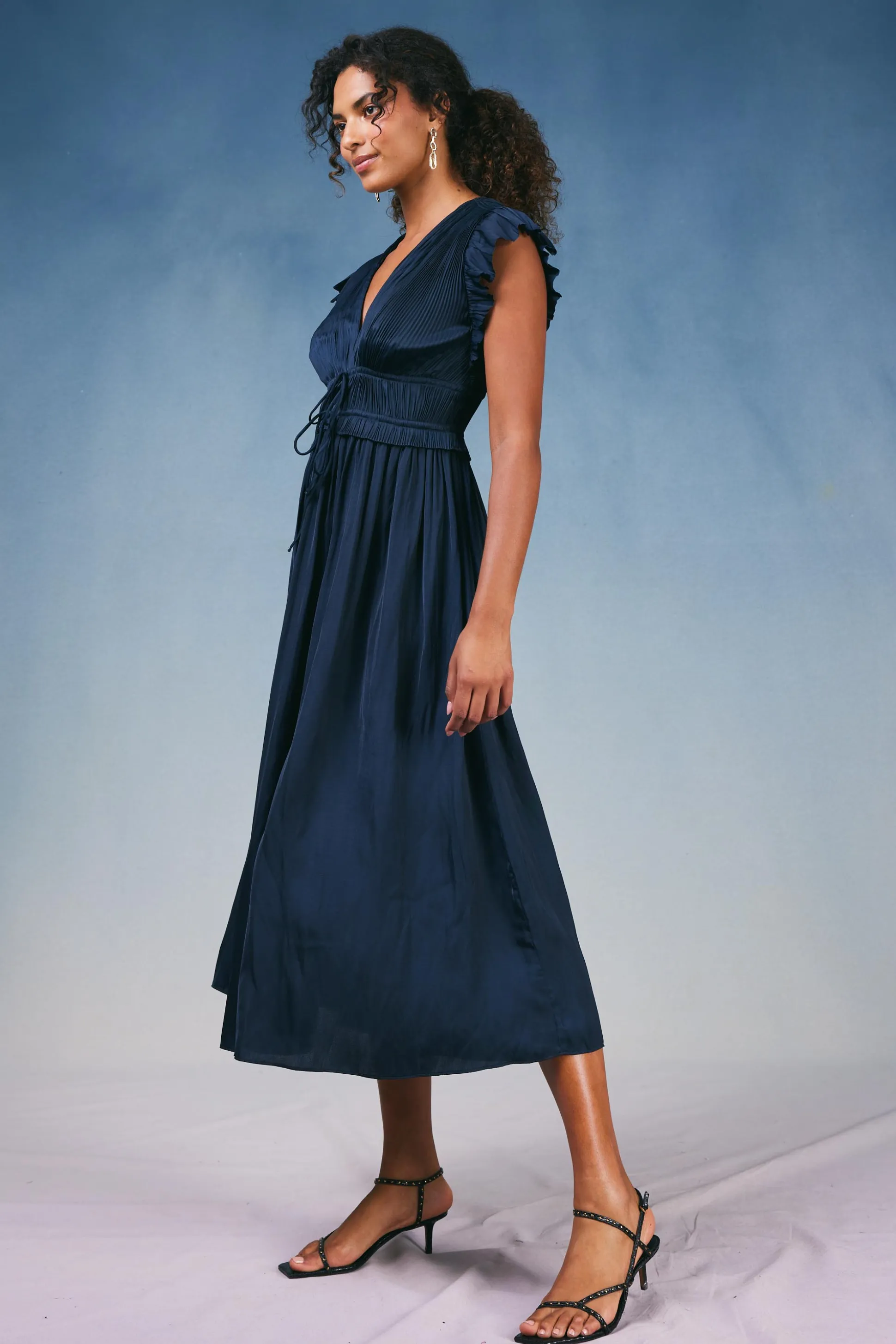 Mara Pleated Maxi Dress<Current Air Sale