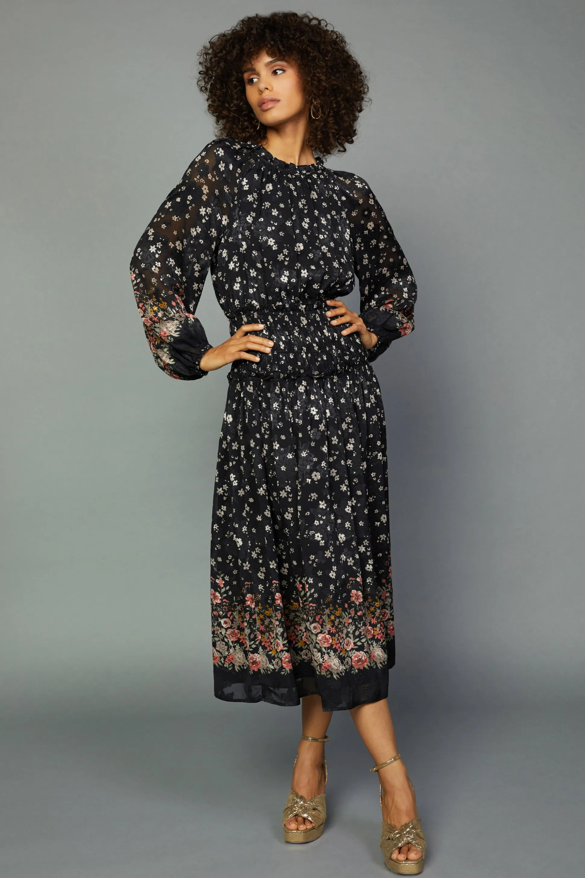 Floral Smocked Midi Dress<Current Air Best