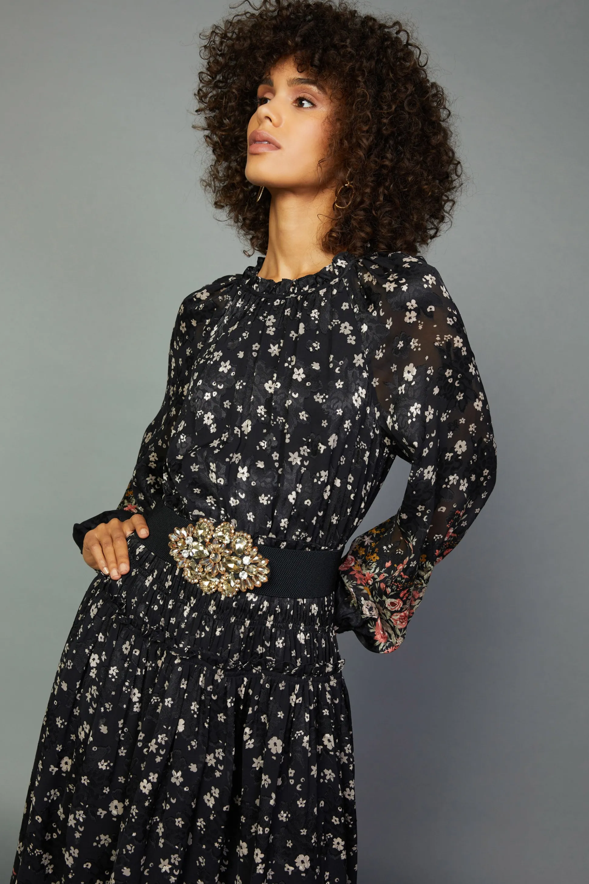 Floral Smocked Midi Dress<Current Air Best