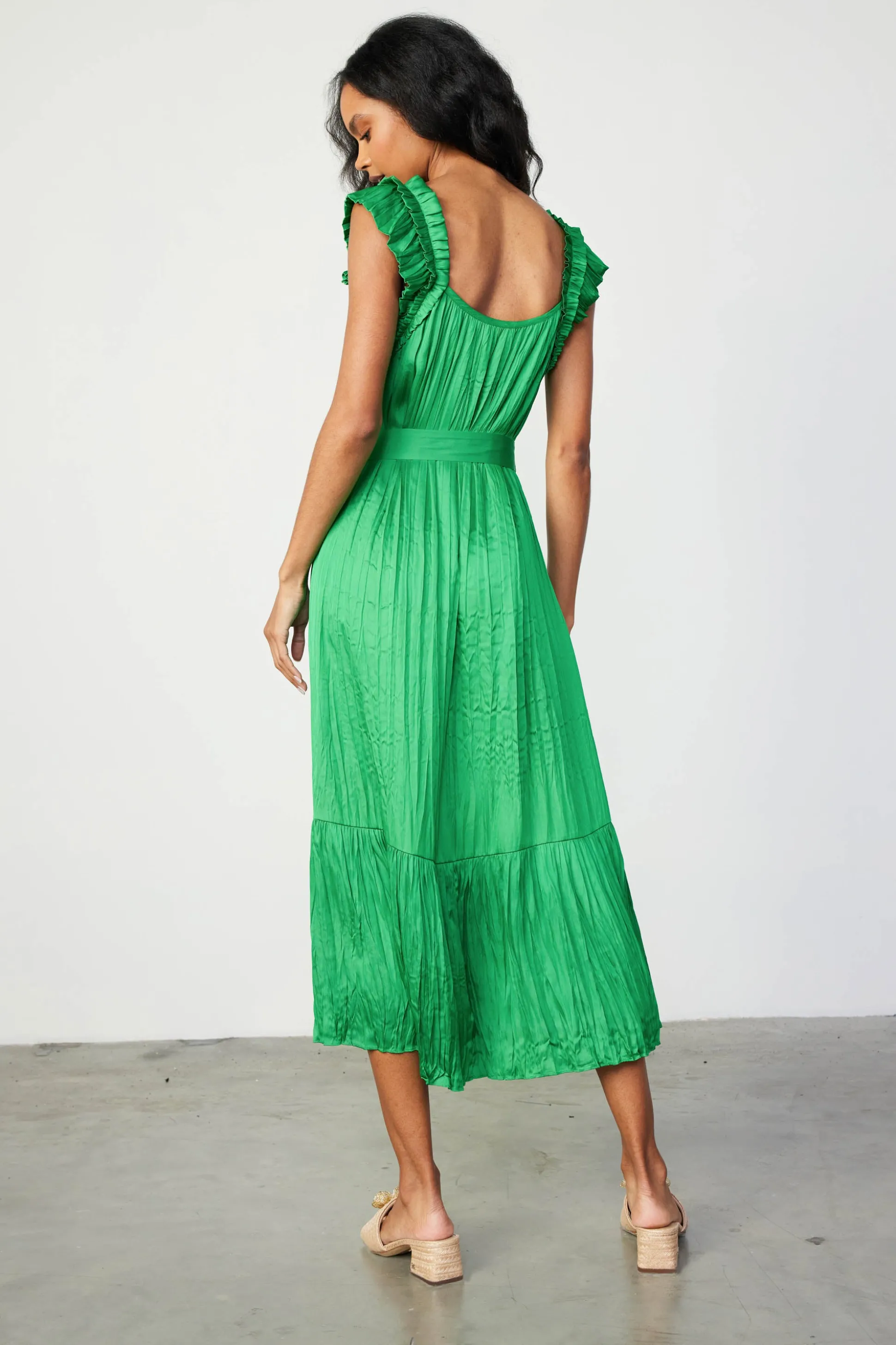Crinkled Ruffled Shoulder Midi Dress<Current Air Online