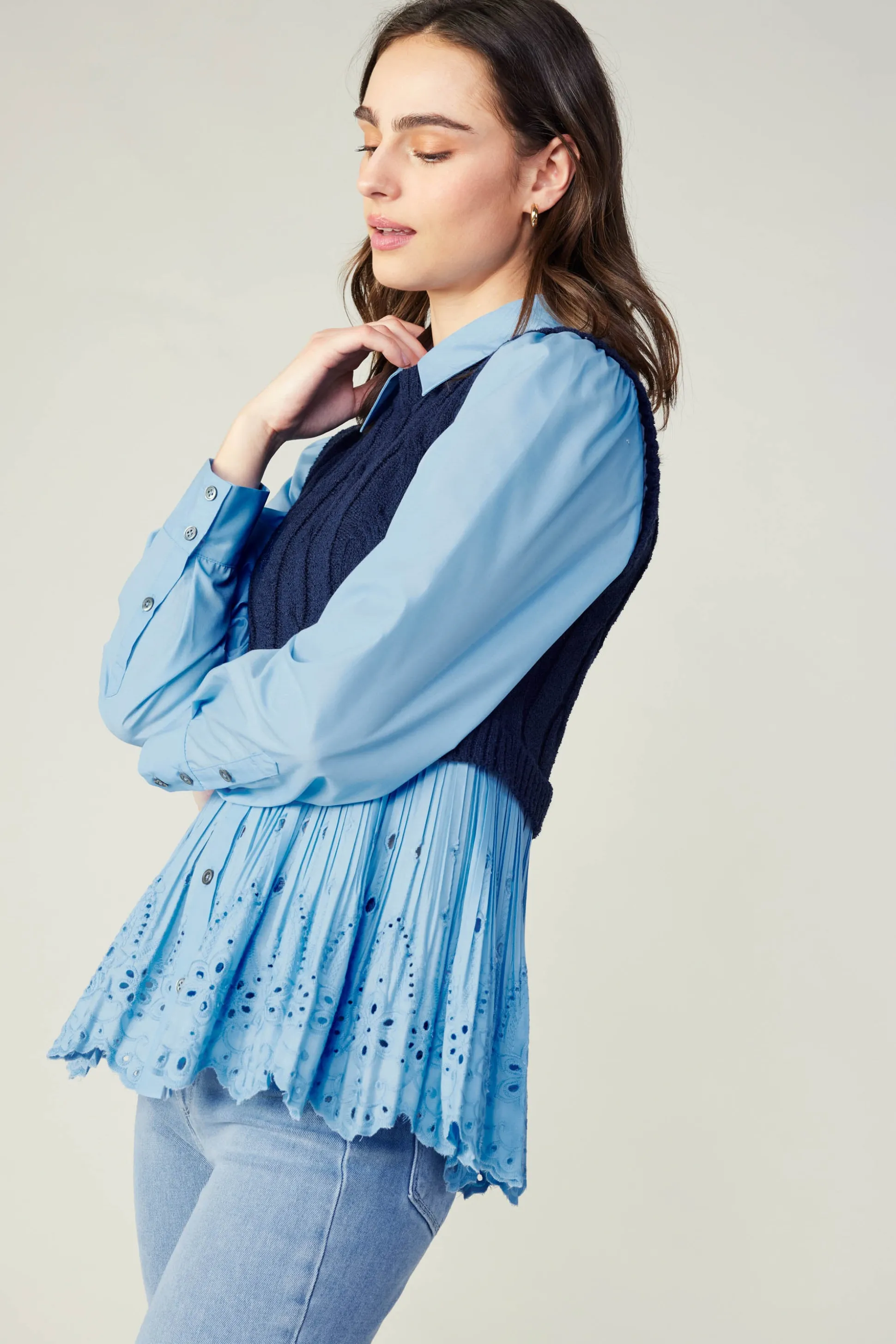 Contrast Knit Eyelet Top<Current Air Fashion