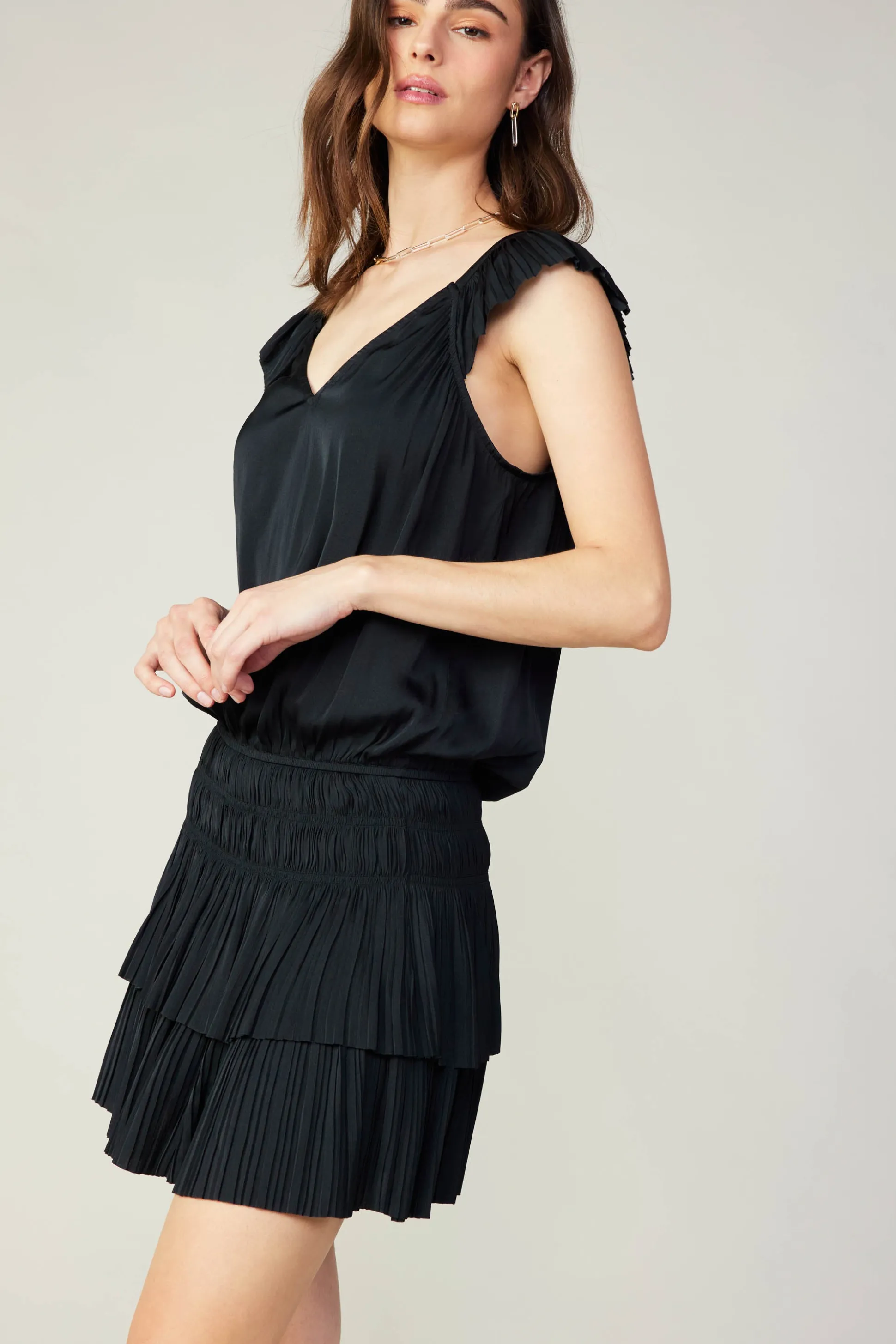 Sweetheart Smocked Mini Dress<Current Air Discount