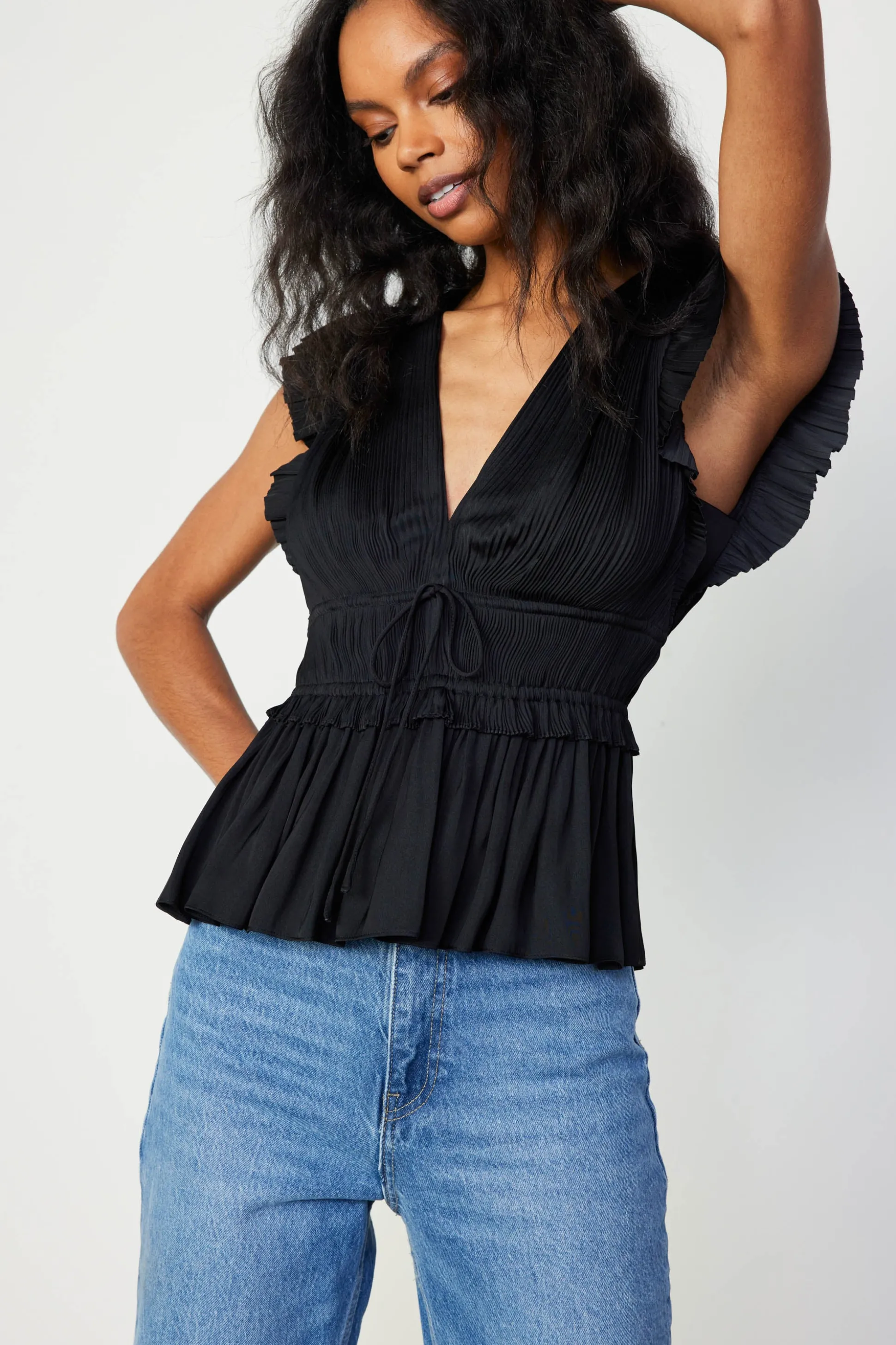 Mara Pleated Sleeveless Blouse<Current Air Best
