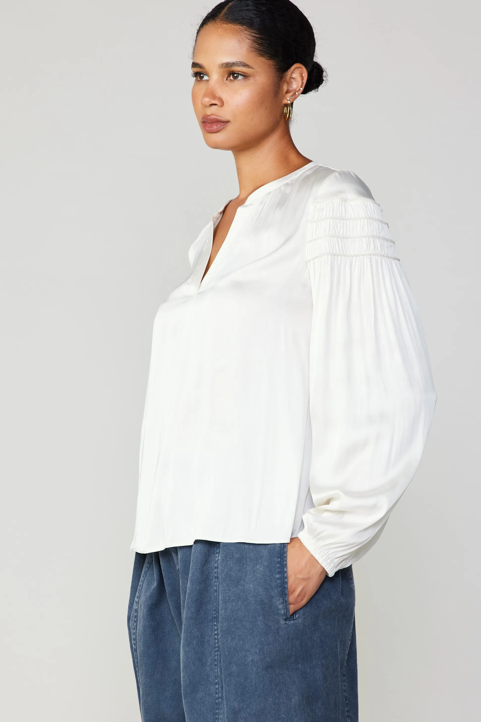 Smocked Sleeve Blouse<Current Air Fashion