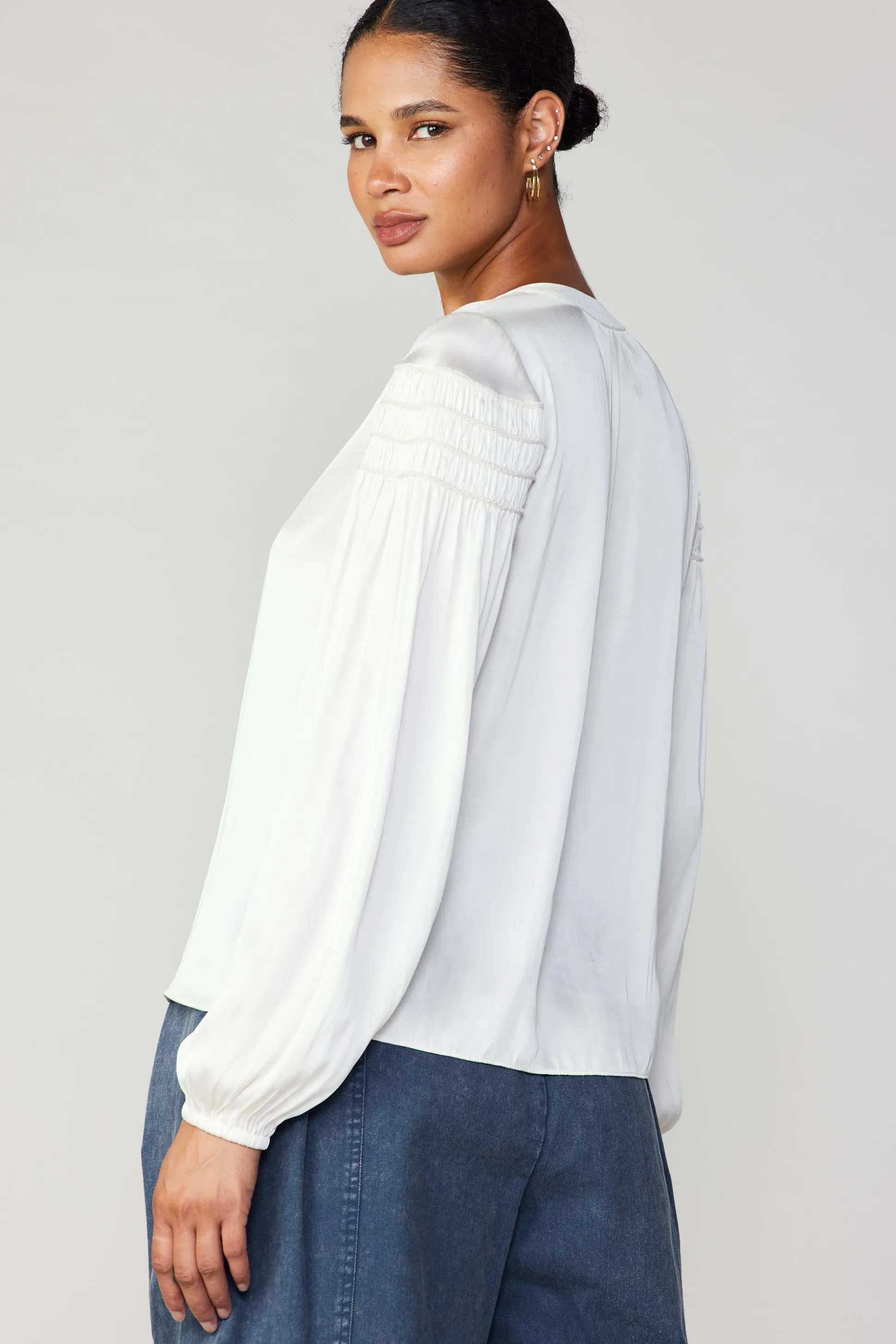 Smocked Sleeve Blouse<Current Air Fashion