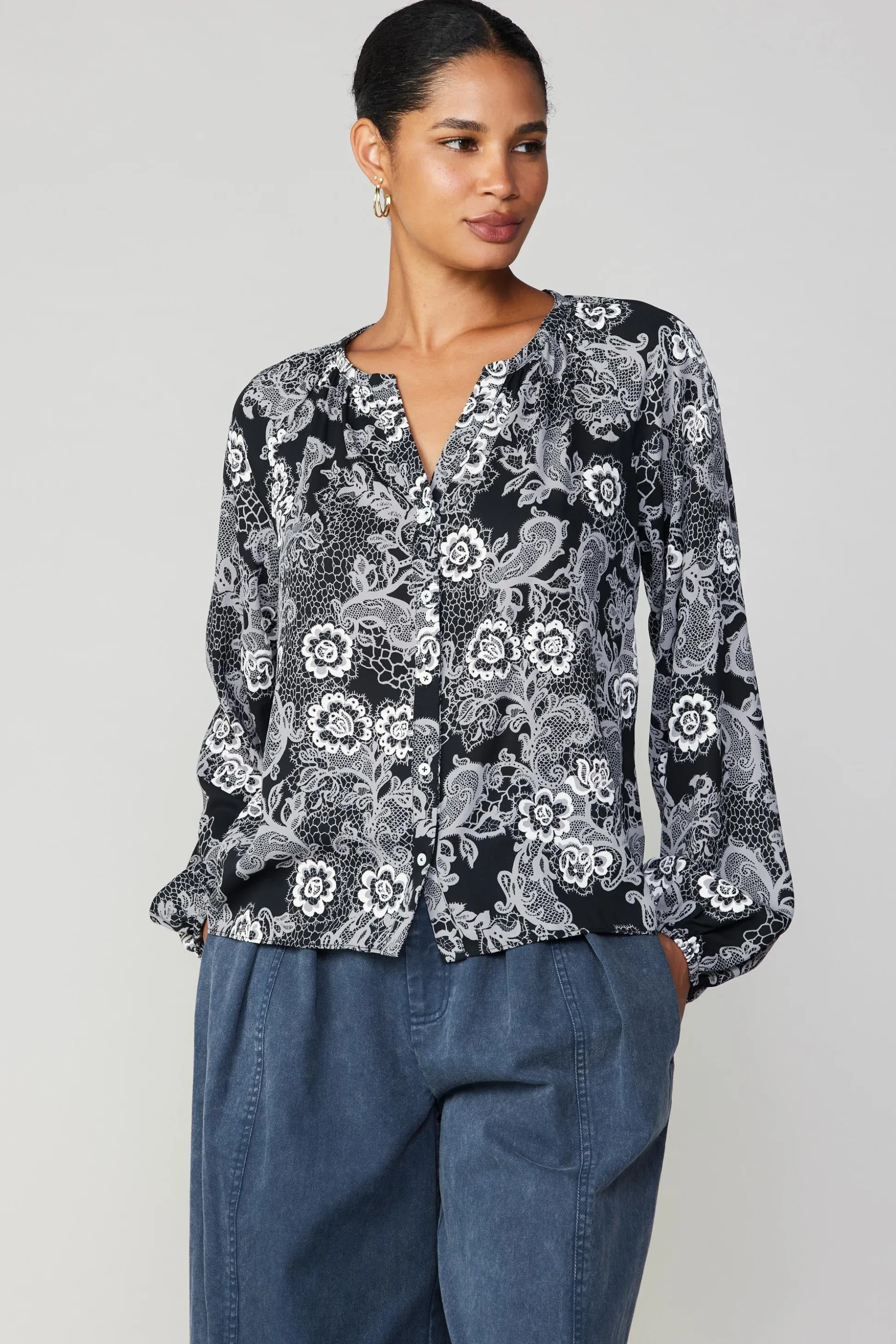 Noir Floral Blouse<Current Air Discount