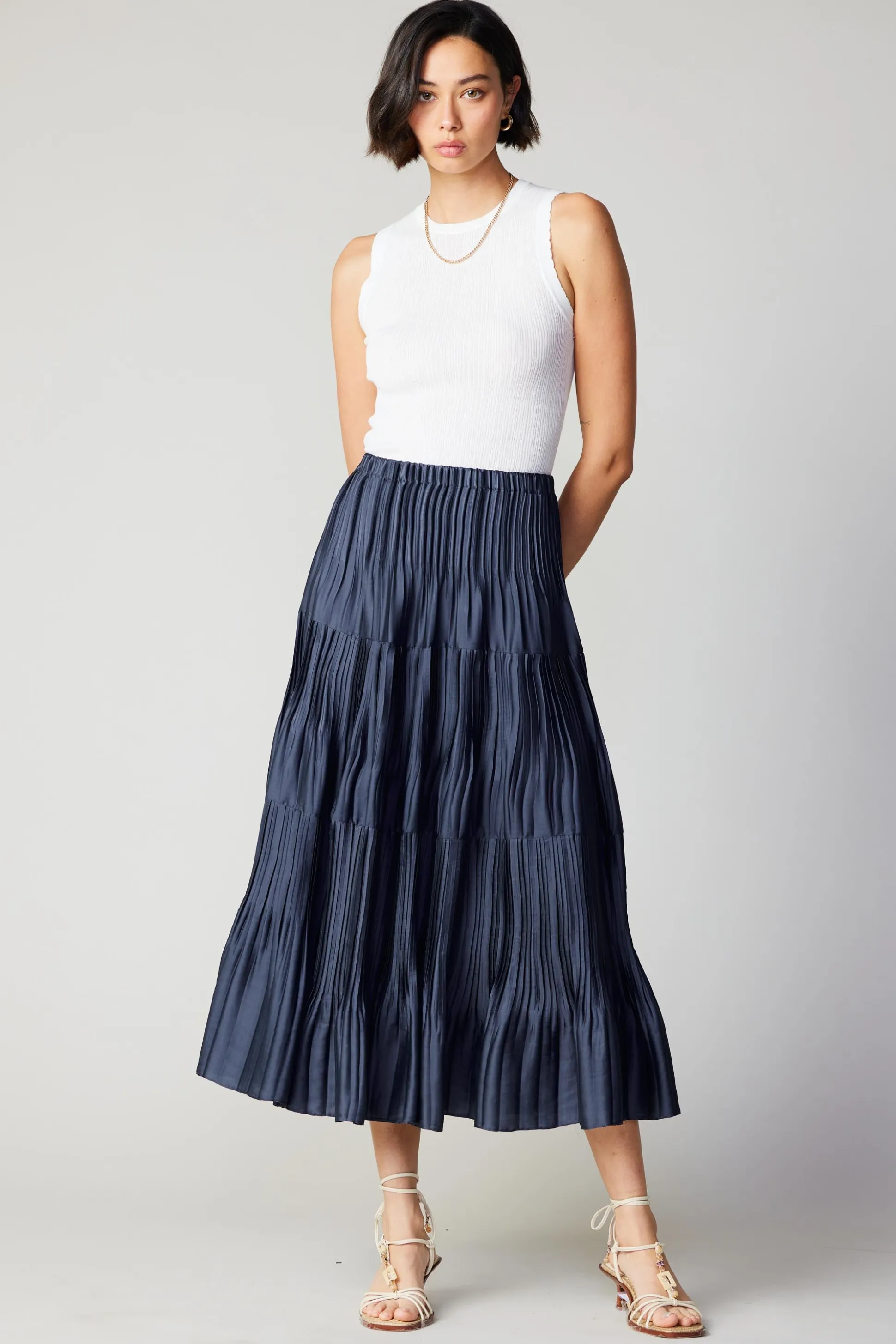 Pleated Tiered Midi Skirt<Current Air Fashion