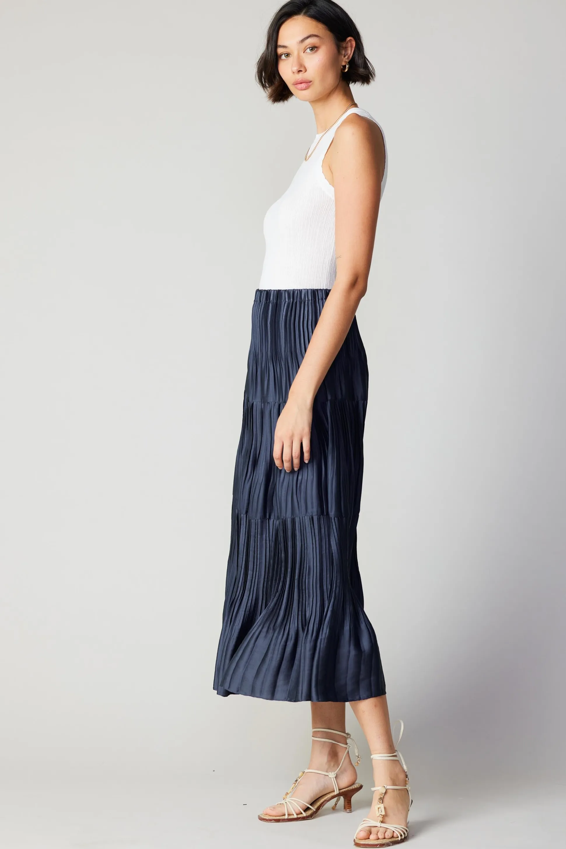 Pleated Tiered Midi Skirt<Current Air Fashion