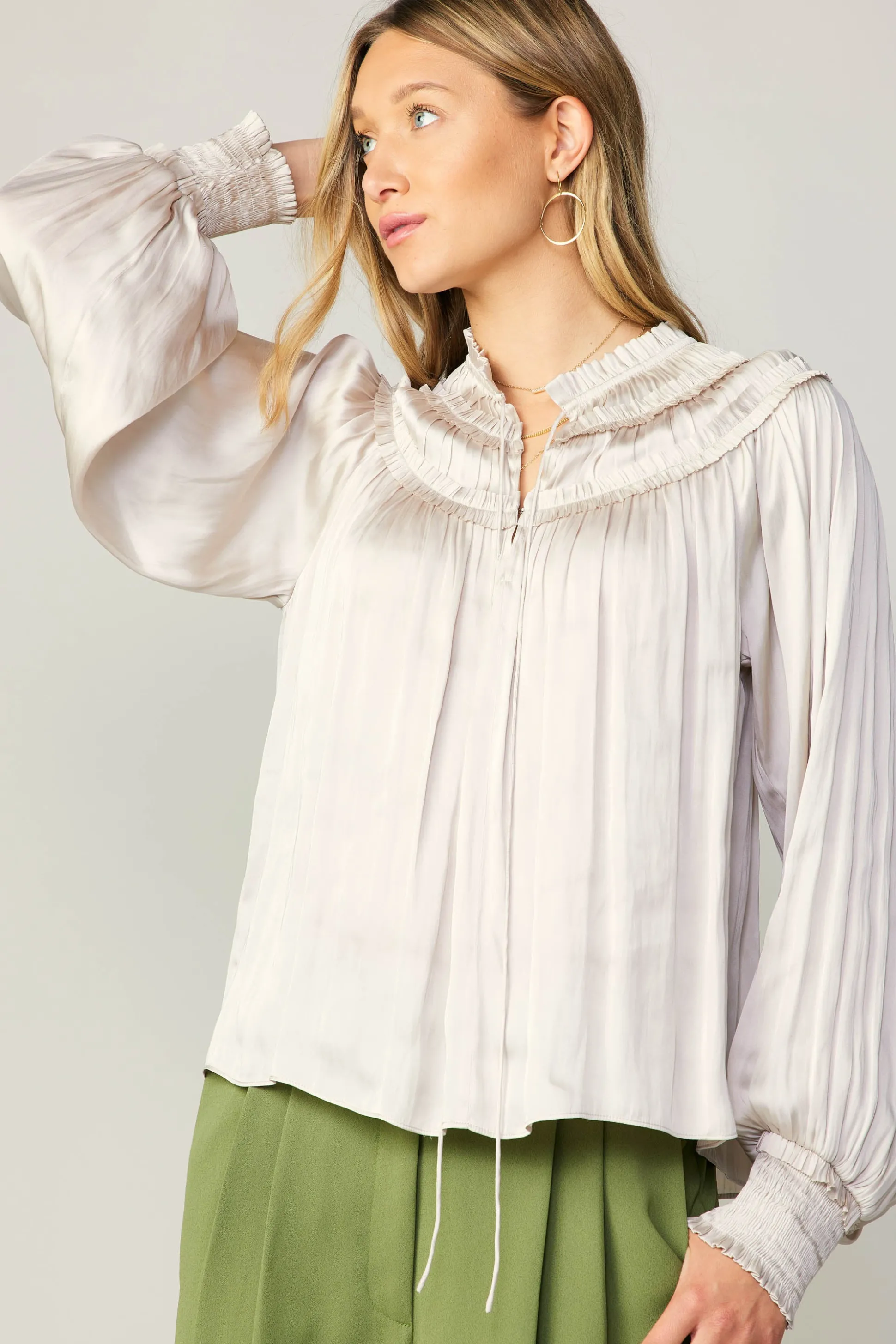 Ruffled Yoke Blouse<Current Air Outlet