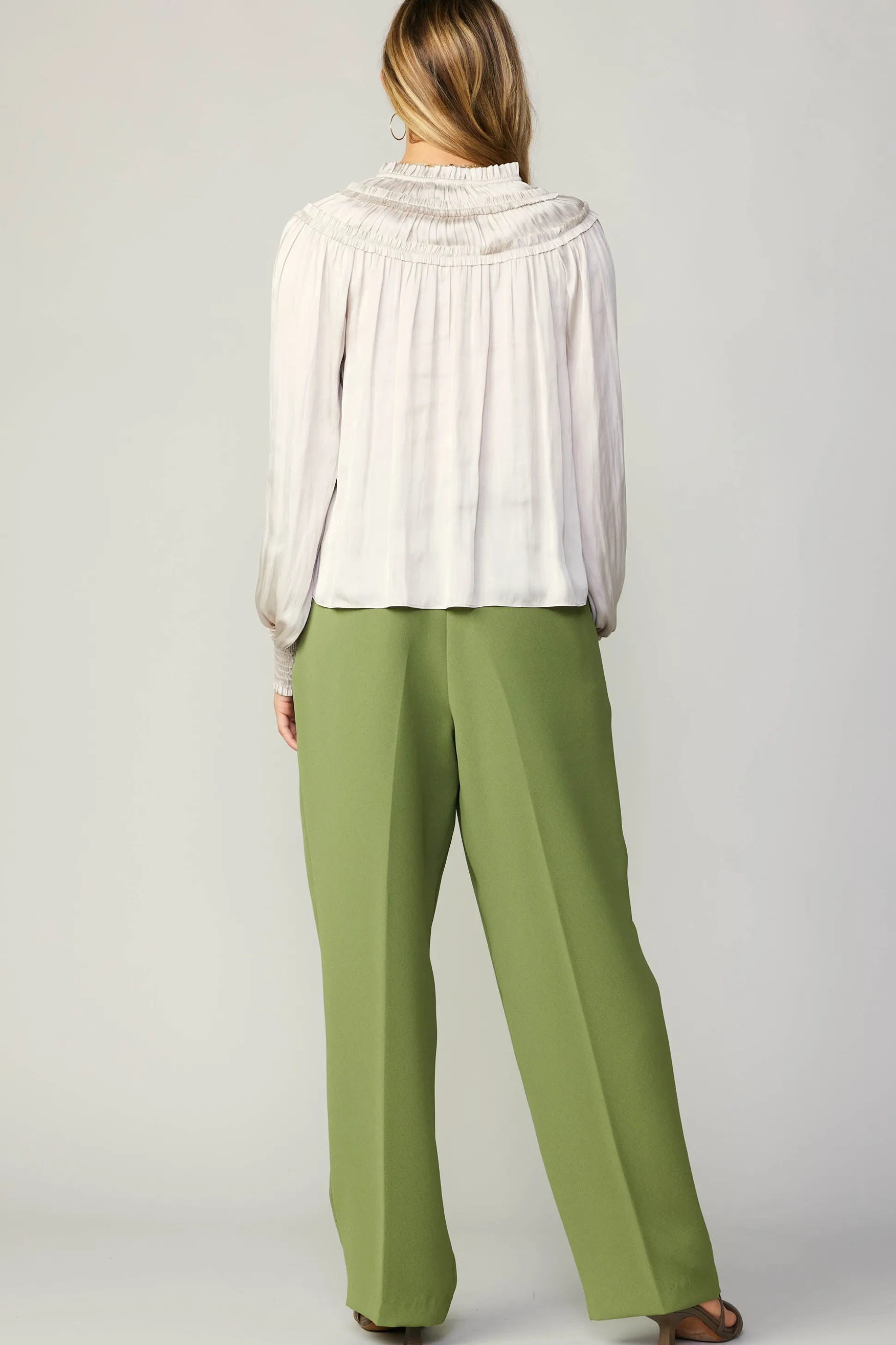 Ruffled Yoke Blouse<Current Air Outlet