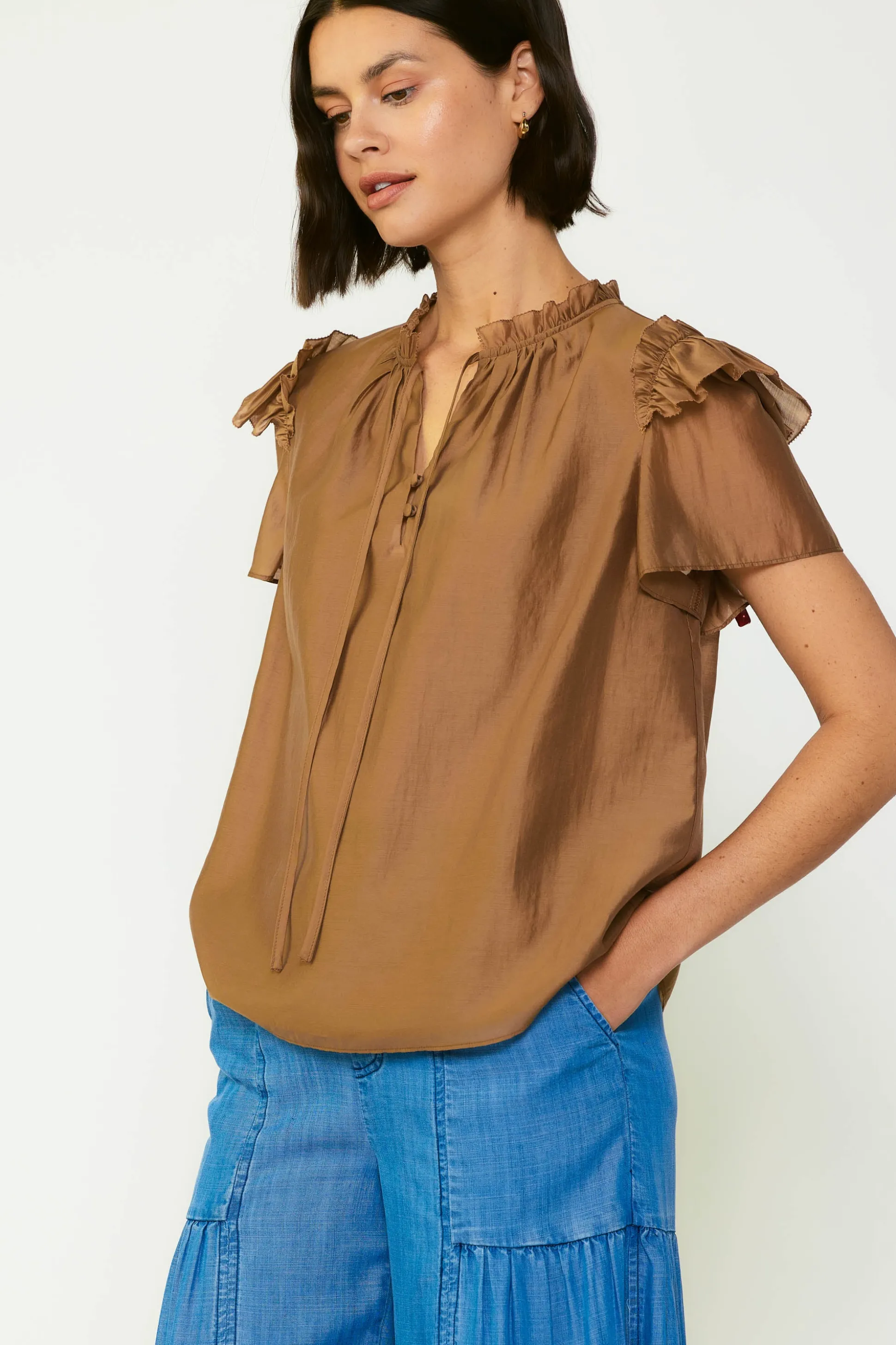 Ruffled Shoulder Blouse<Current Air Hot