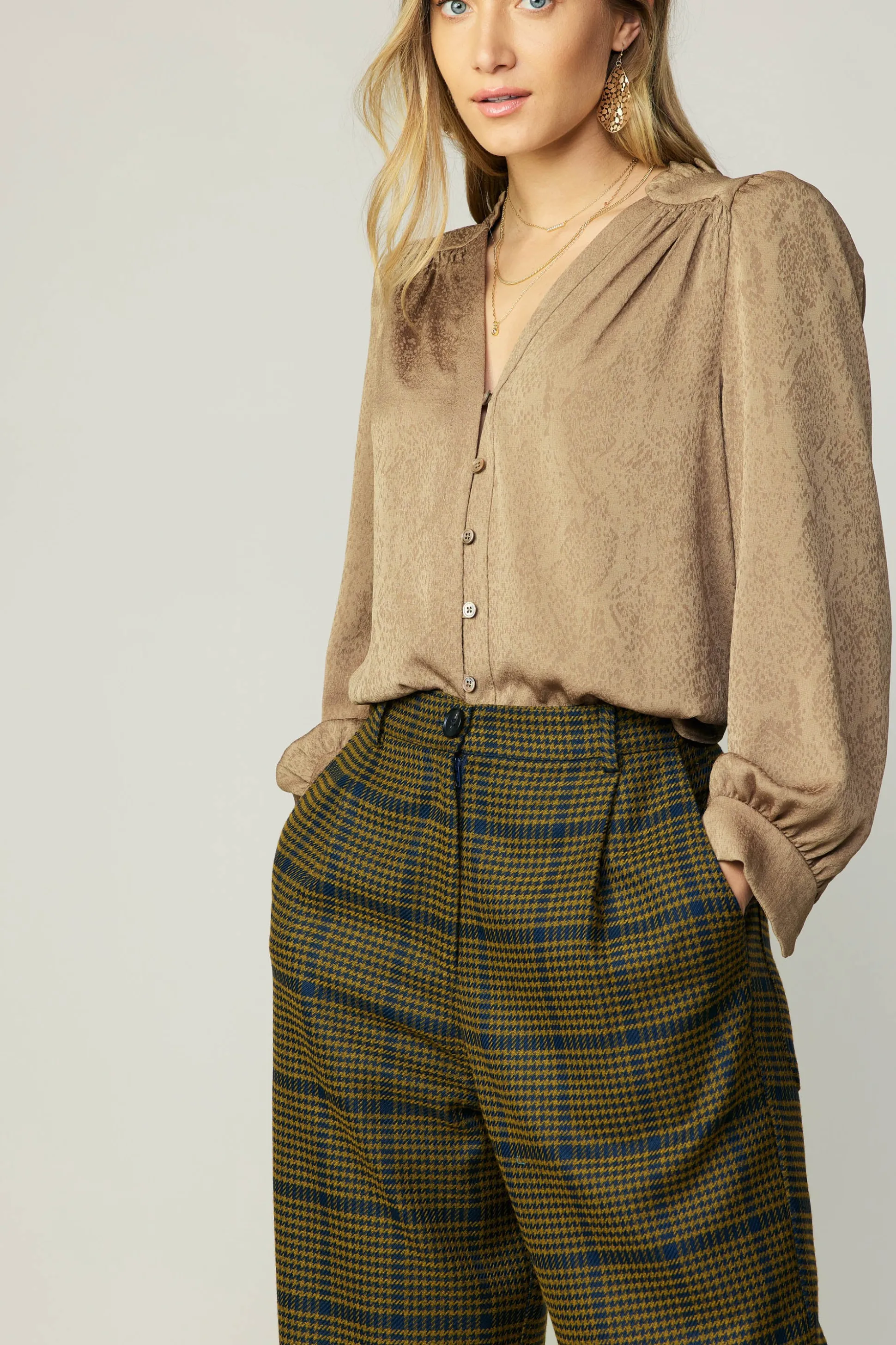 Shirred Jacquard Blouse<Current Air Online