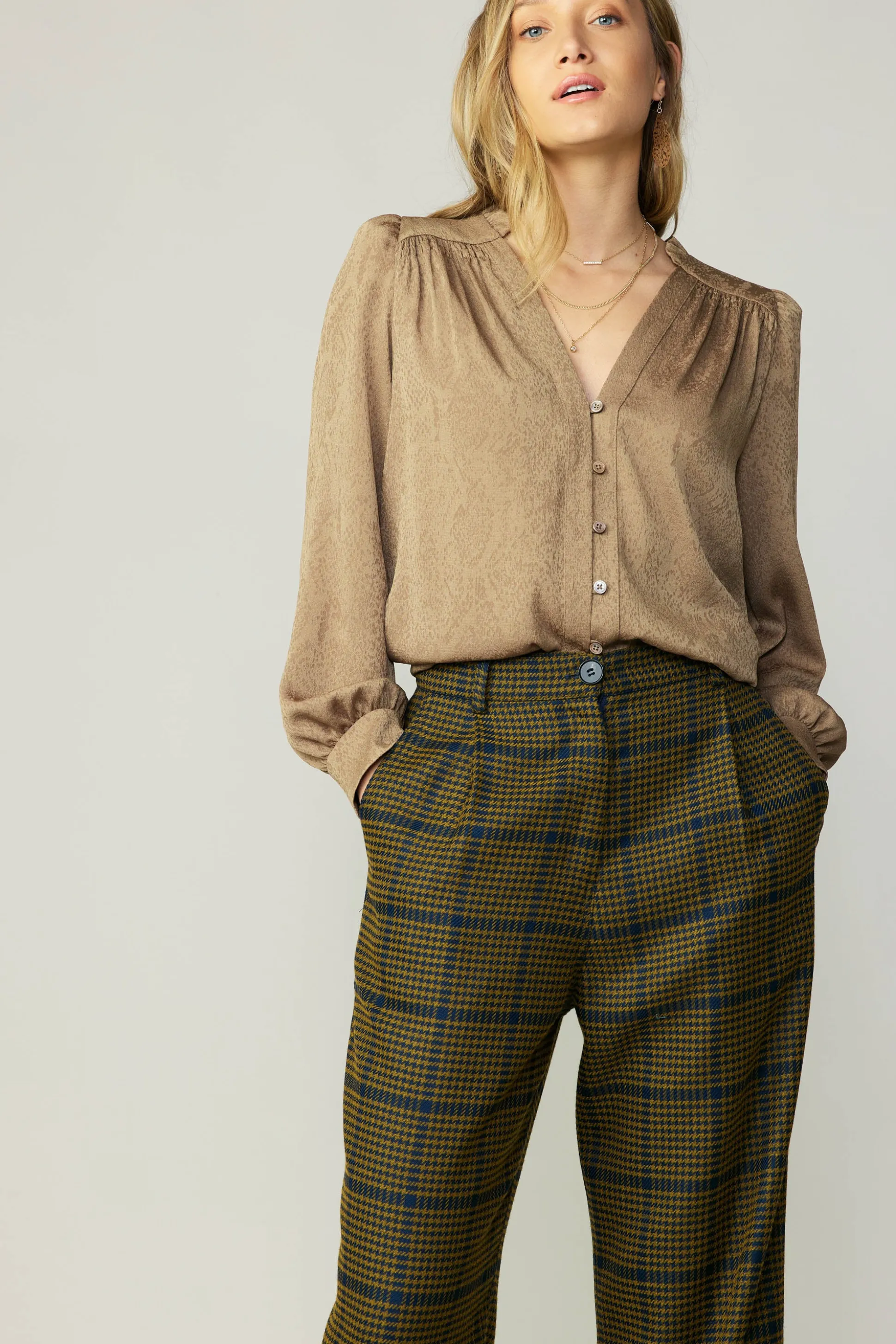 Shirred Jacquard Blouse<Current Air Online